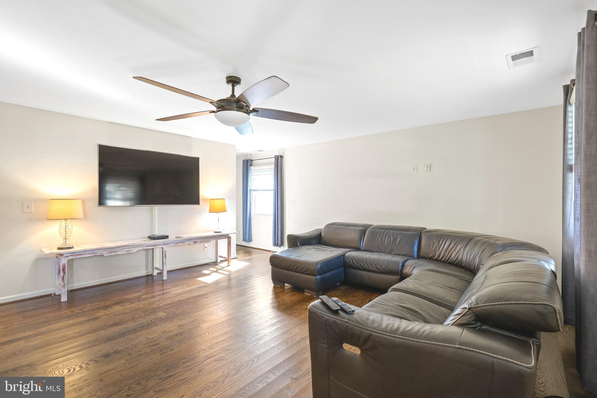 LORFAX HEIGHTS - Residential