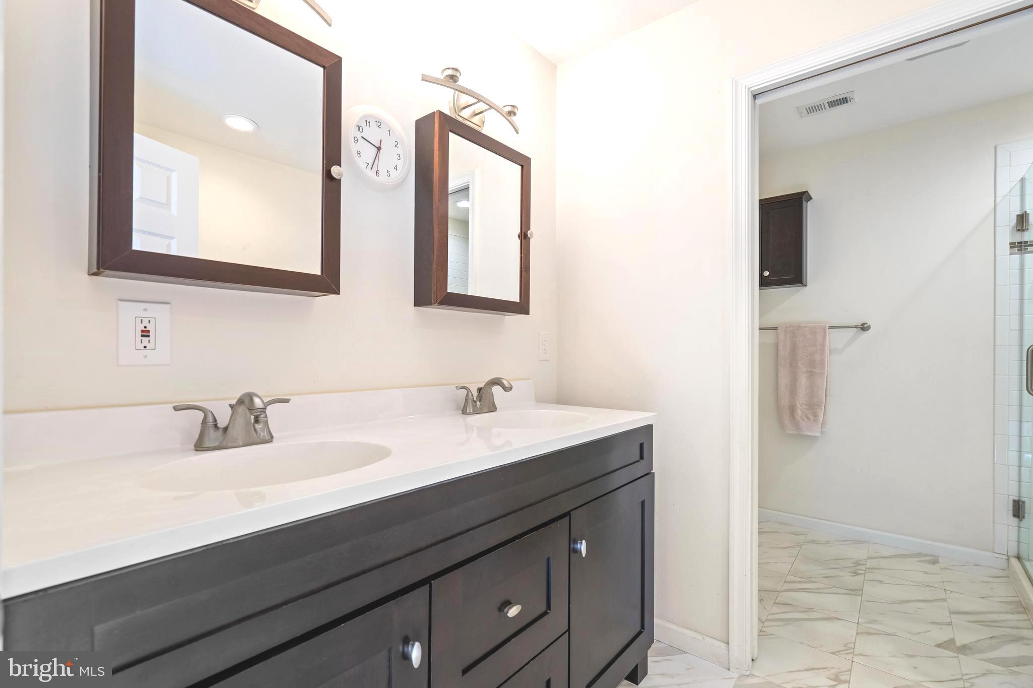 LORFAX HEIGHTS - Residential