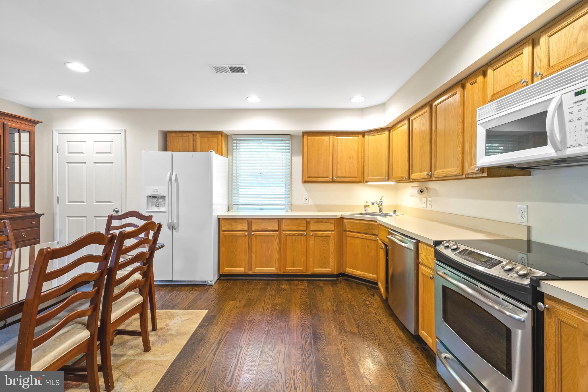 LORFAX HEIGHTS - Residential