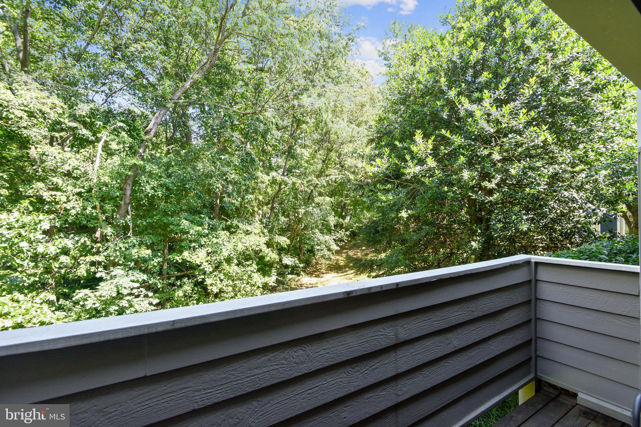 VILLARIDGE - Residential