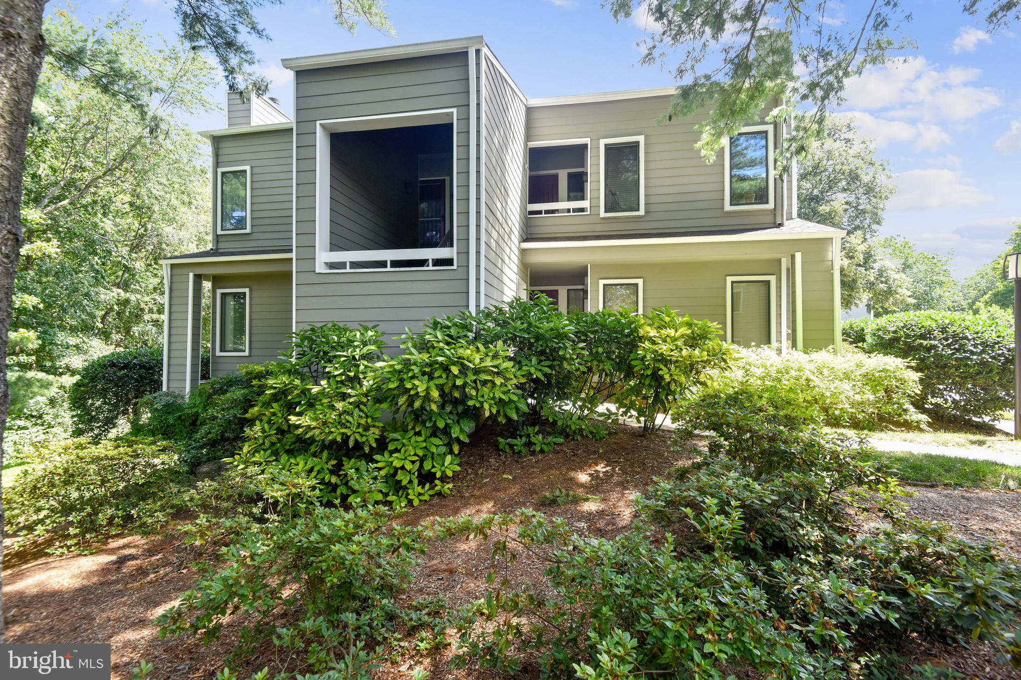 VILLARIDGE - Residential