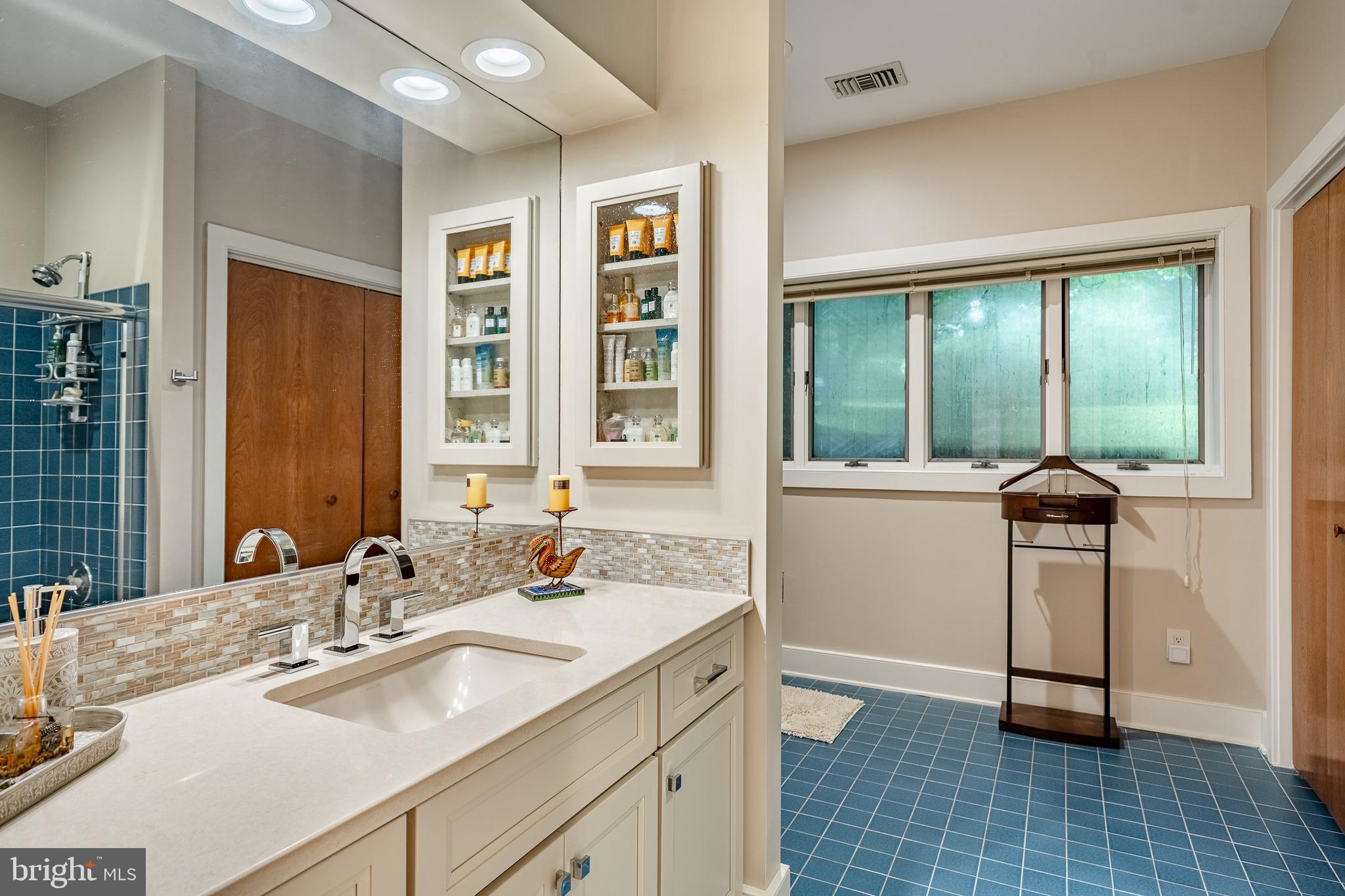 BITTERSWEET - Residential