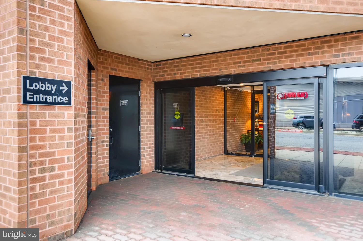 CANTON WATERFRONT - Residential Lease