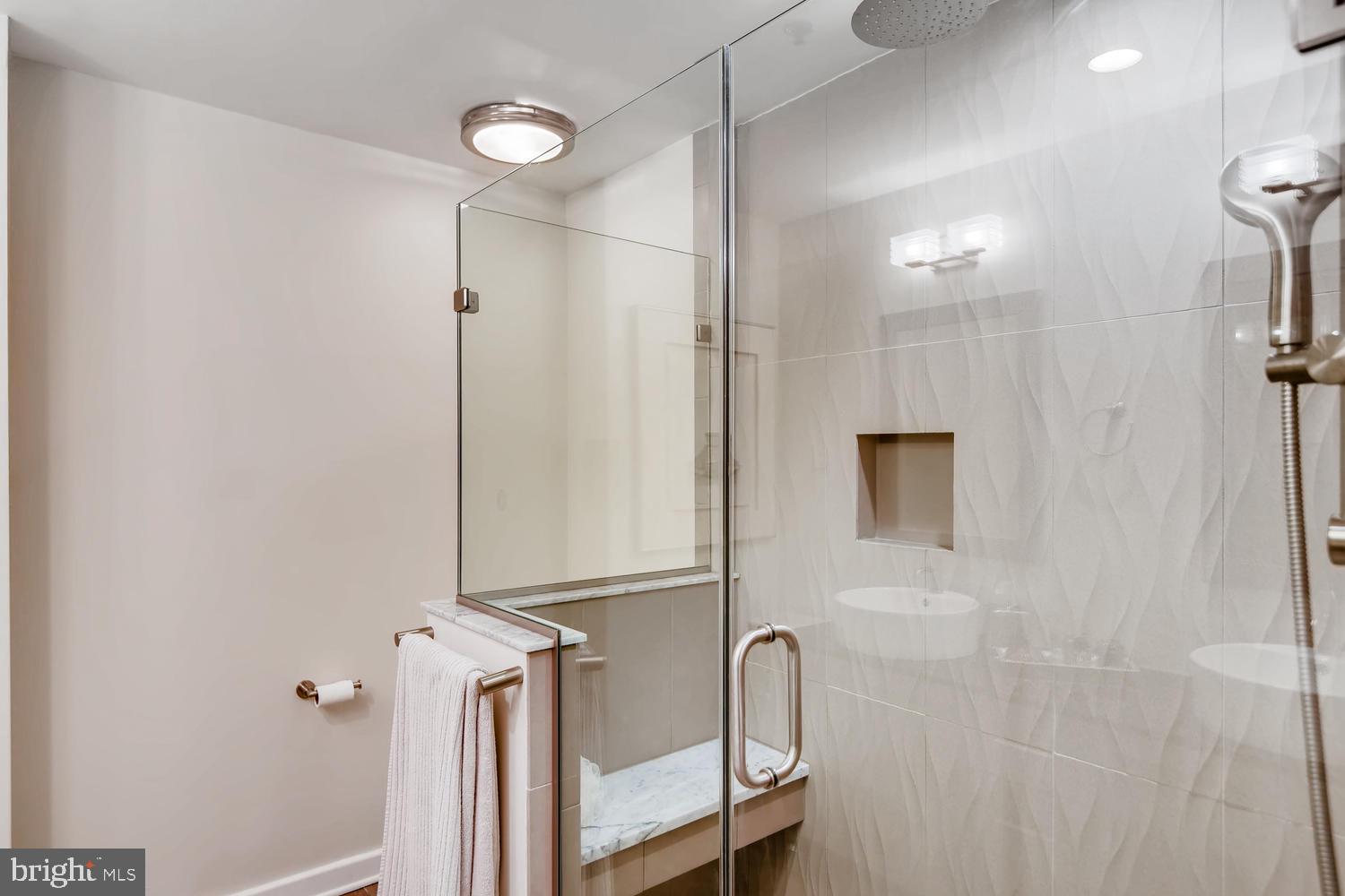 CANTON WATERFRONT - Residential Lease