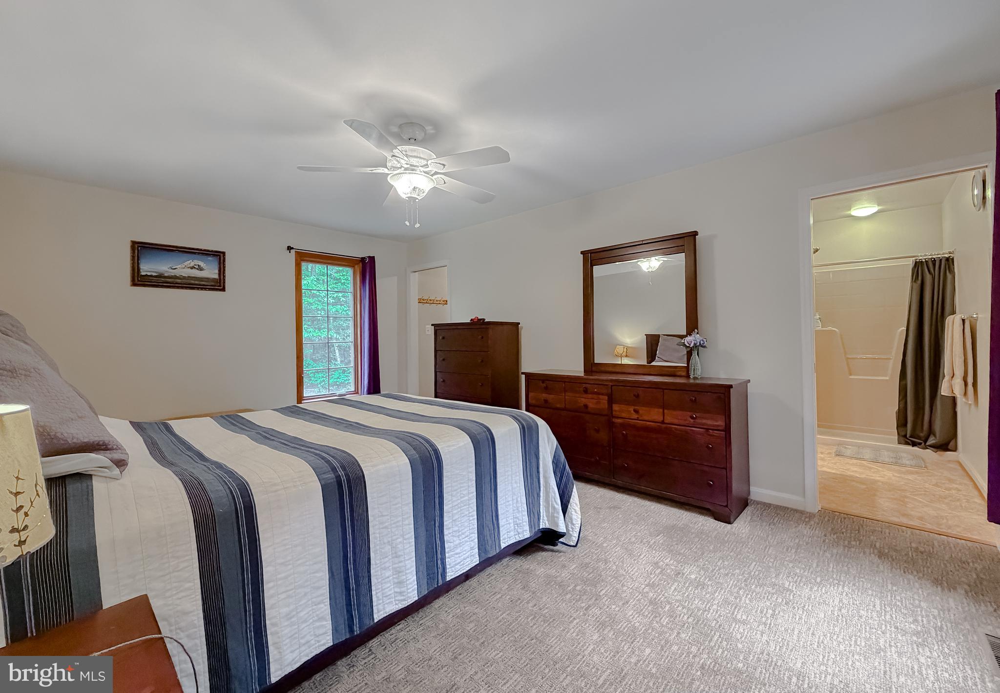 PINE POINTE WOODS - Residential