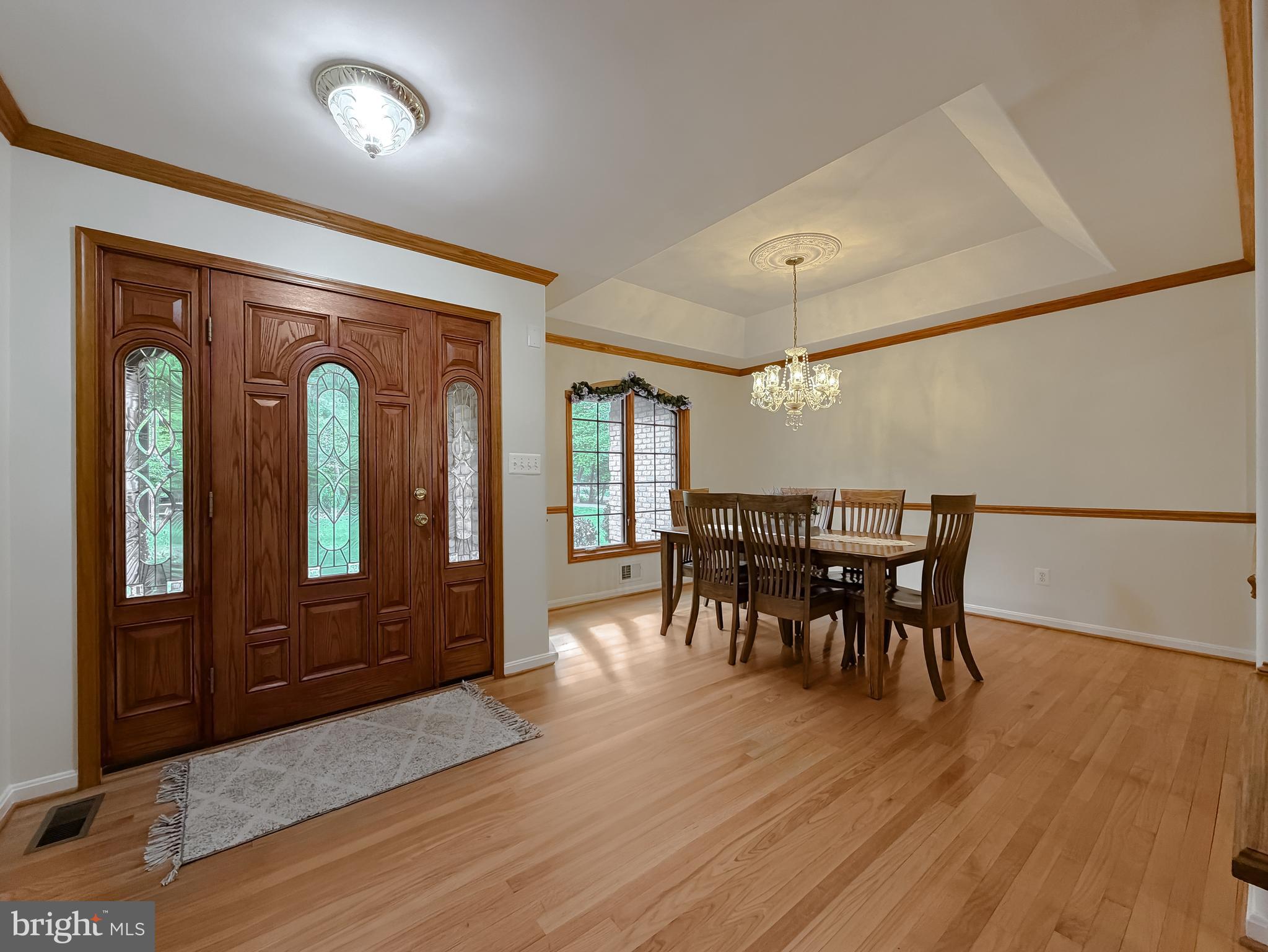PINE POINTE WOODS - Residential