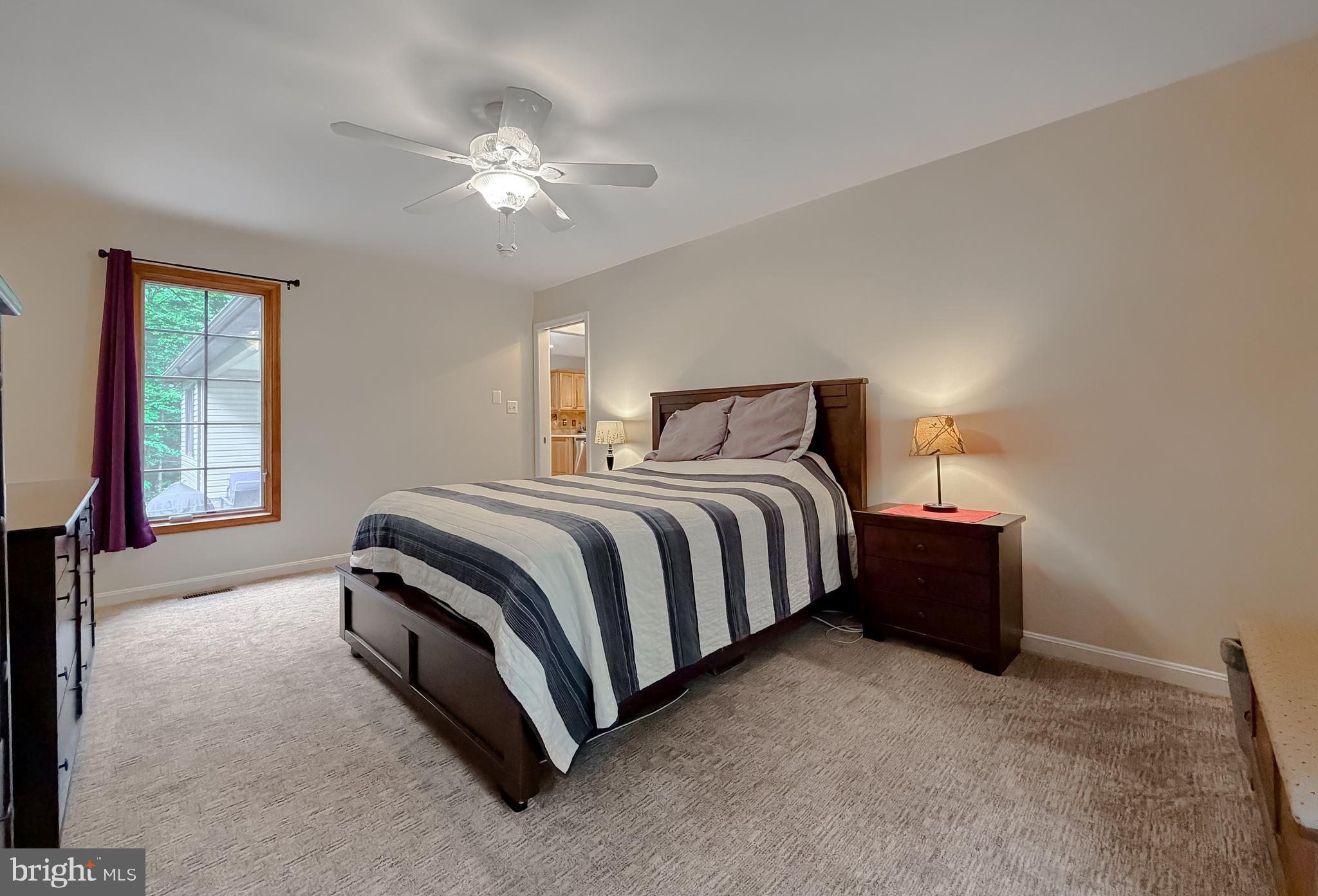 PINE POINTE WOODS - Residential