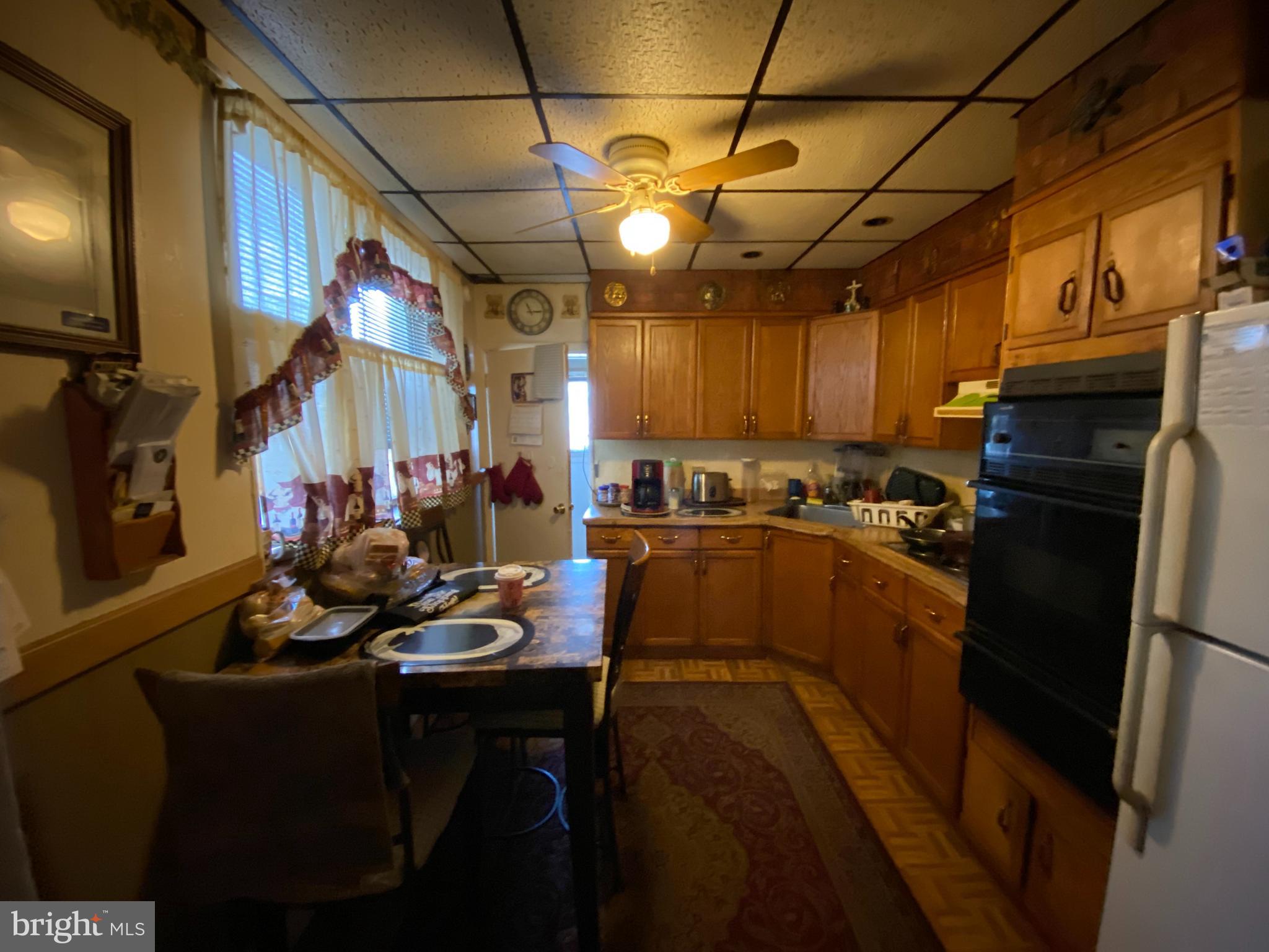 WHITMAN - Residential