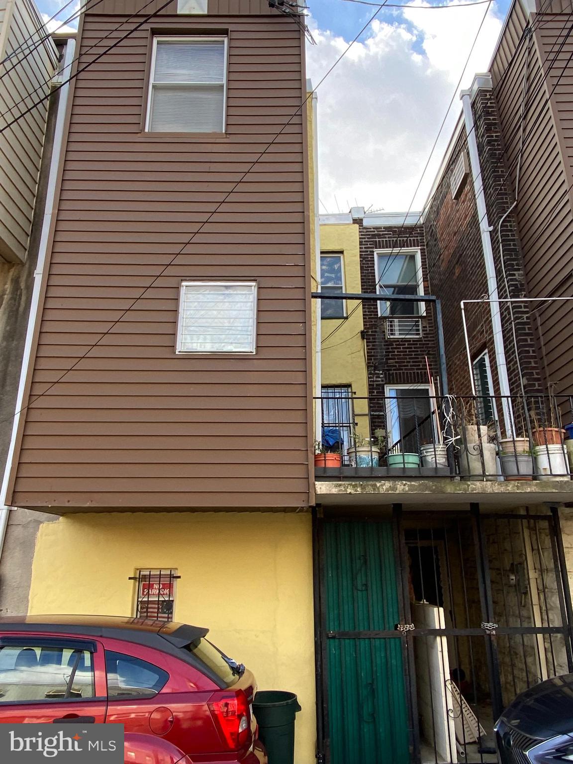 WHITMAN - Residential