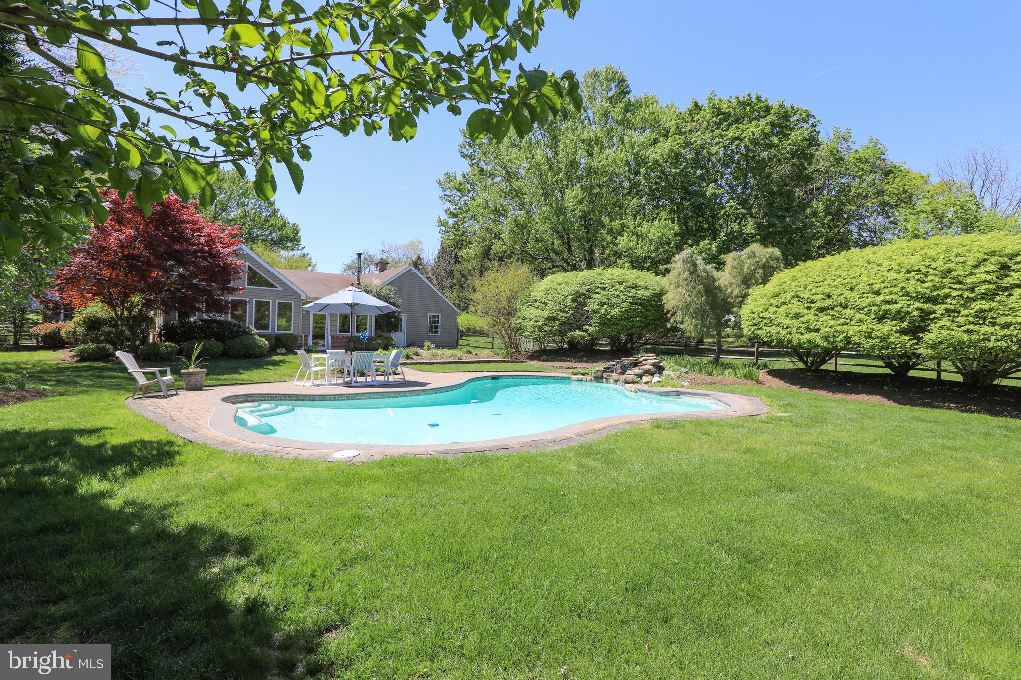 1701 HOLICONG ROAD