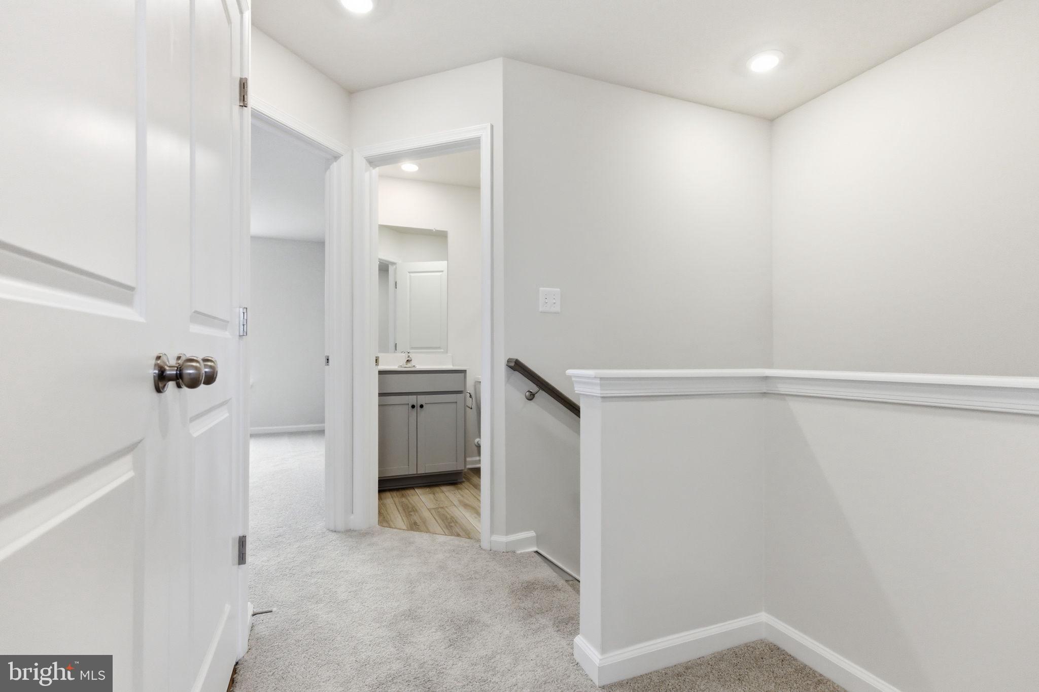 RED CLOVER MEADOWS - Residential Lease