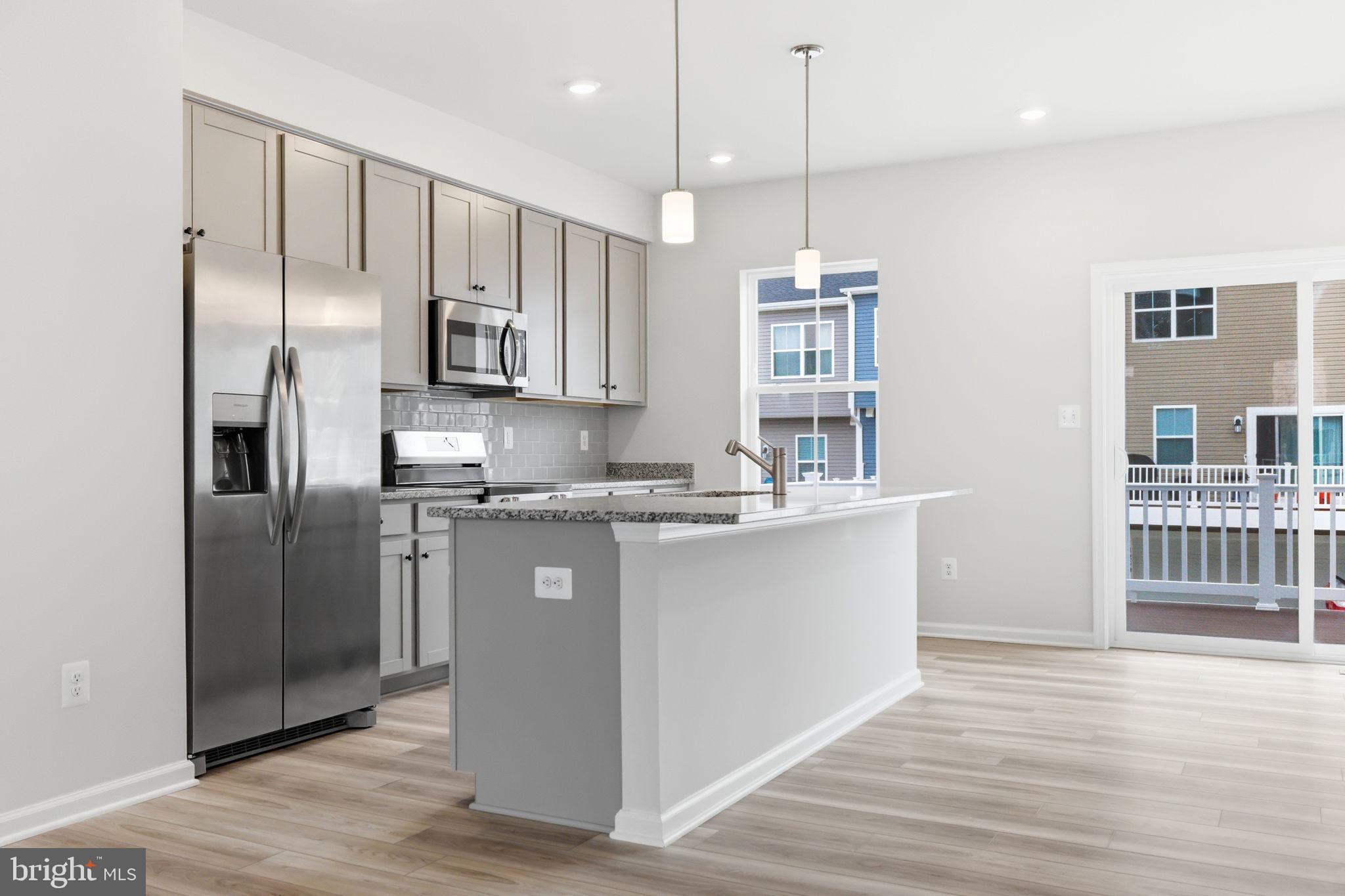 RED CLOVER MEADOWS - Residential Lease