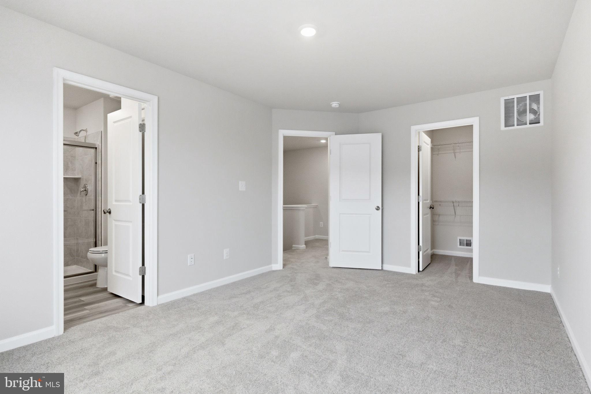 RED CLOVER MEADOWS - Residential Lease