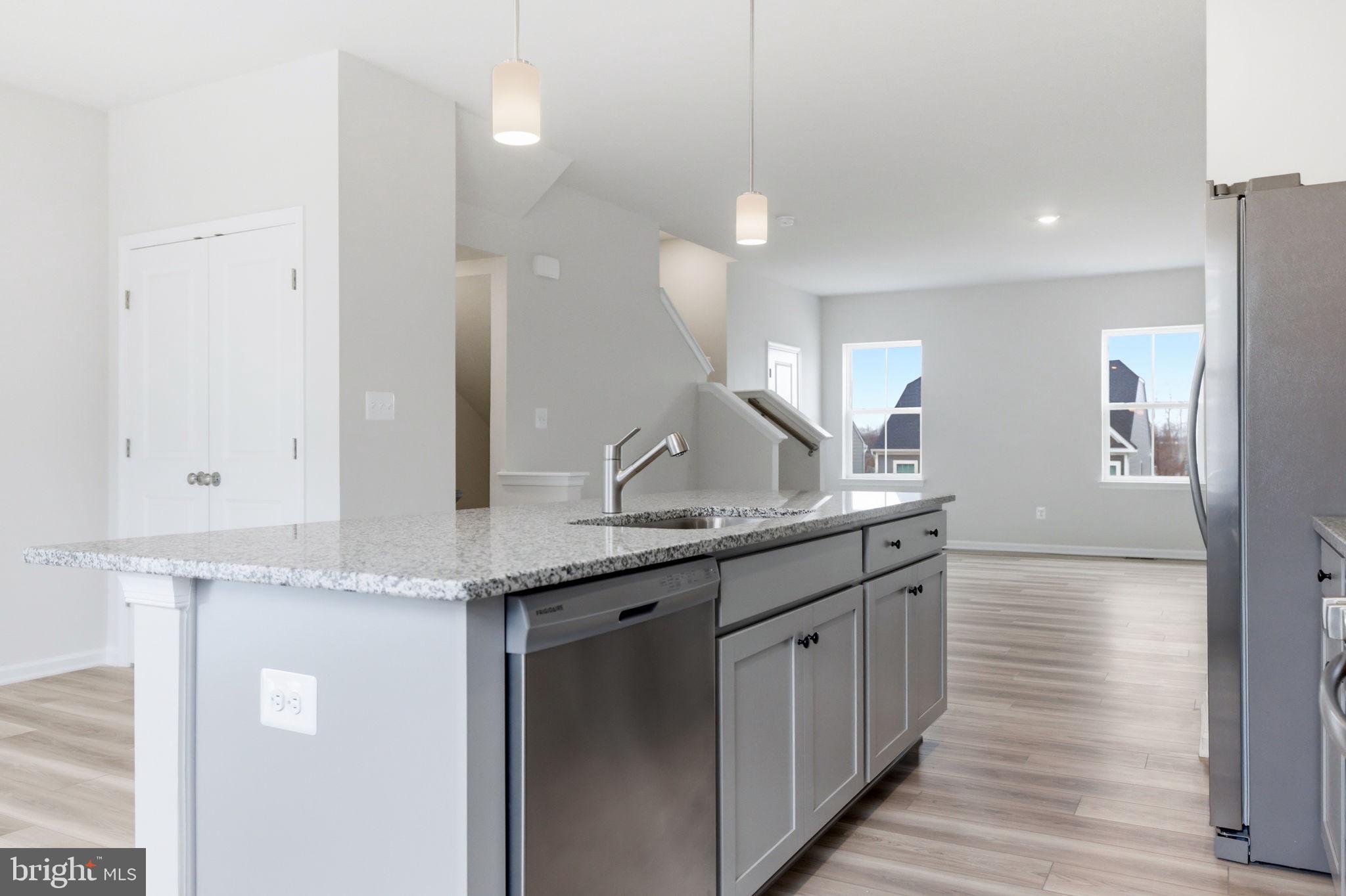 RED CLOVER MEADOWS - Residential Lease