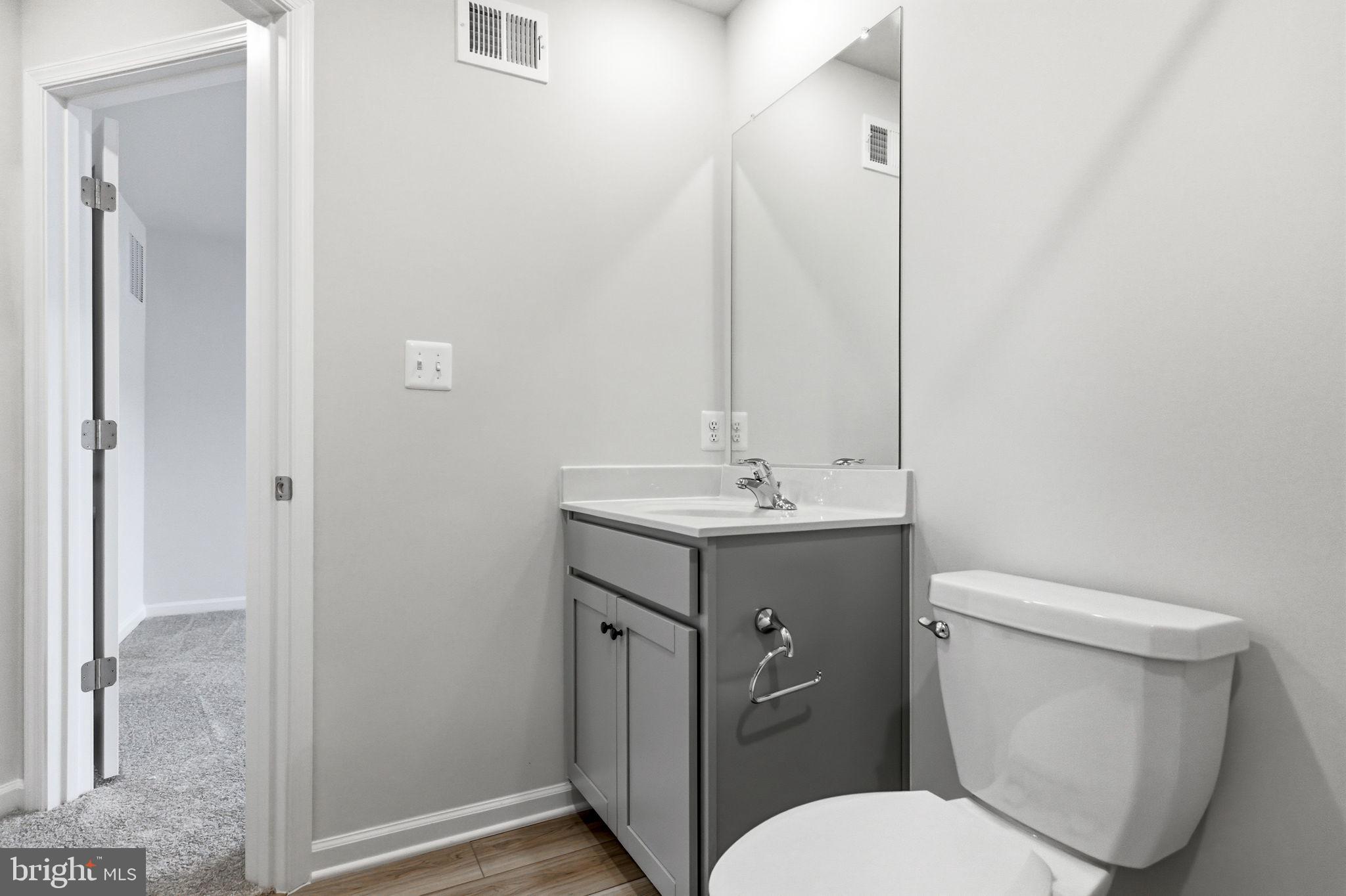 RED CLOVER MEADOWS - Residential Lease