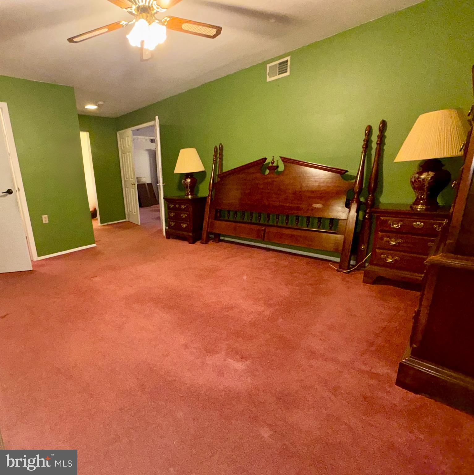 LEISURETOWNE - Residential