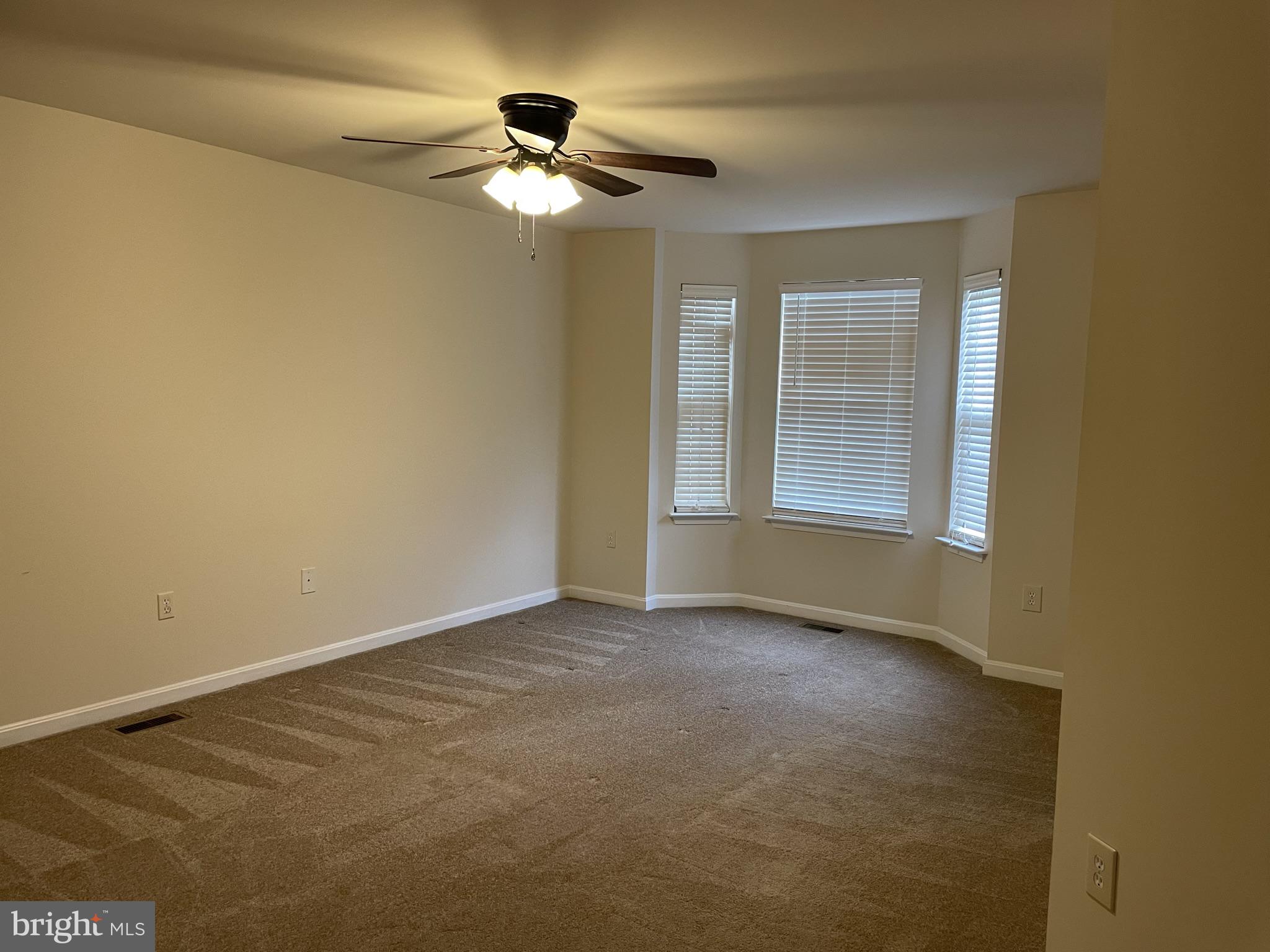 MALLARD'S LANDING - Residential Lease