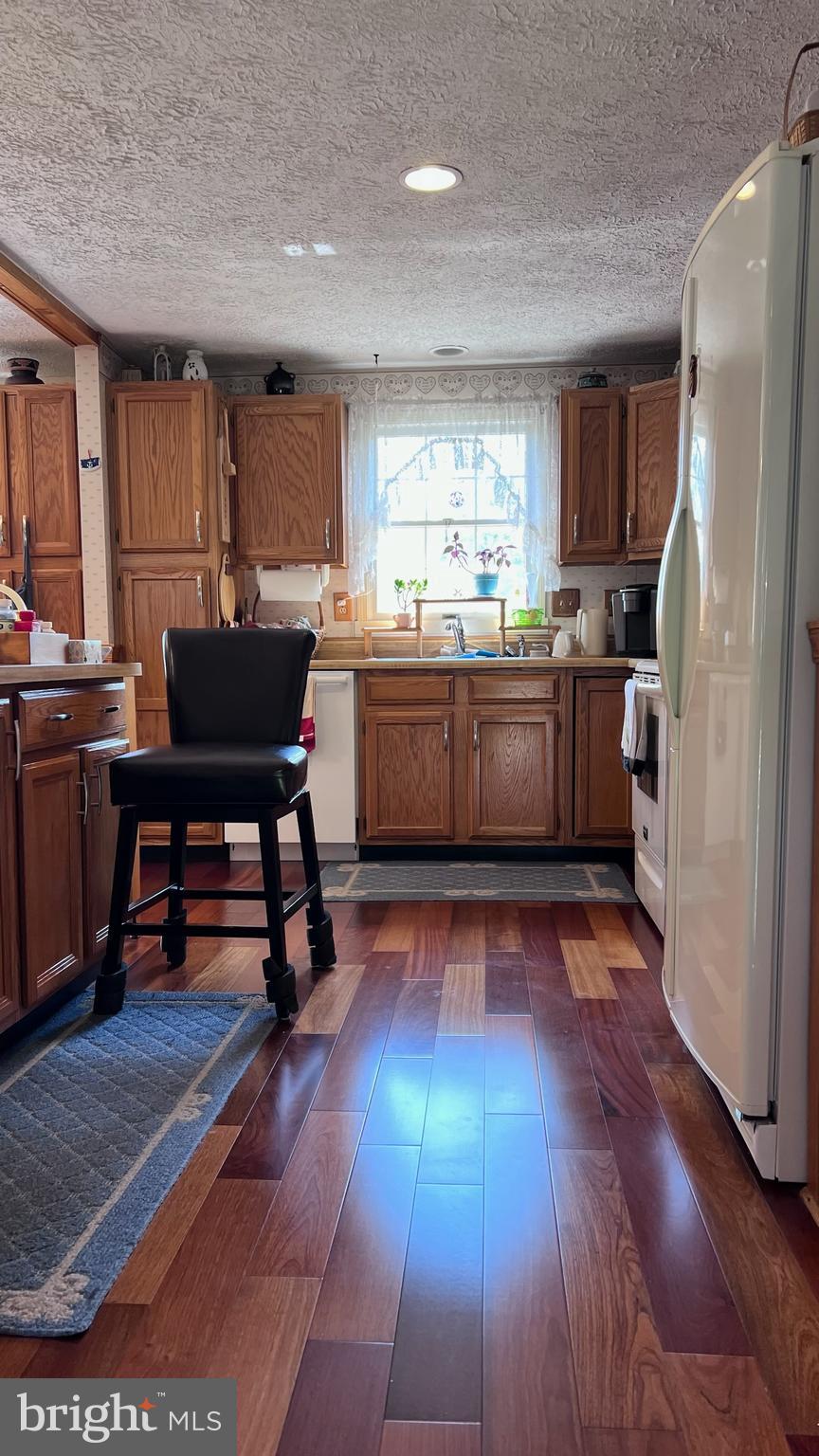 AMANDIANA ESTATES - Residential