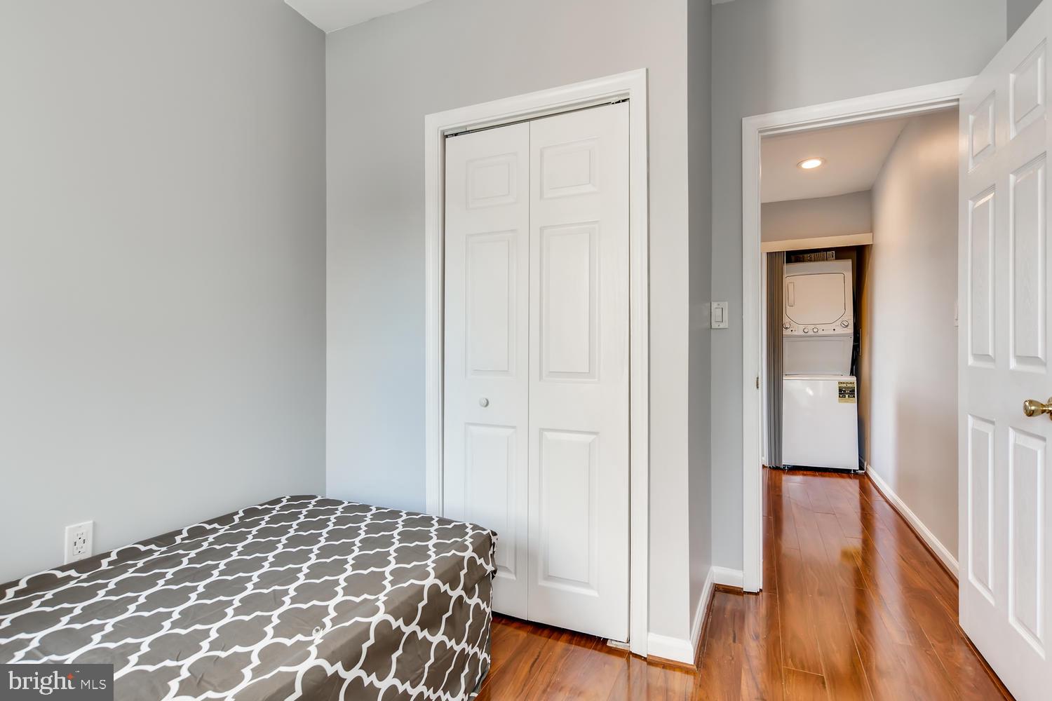 BUTCHER'S HILL - Residential