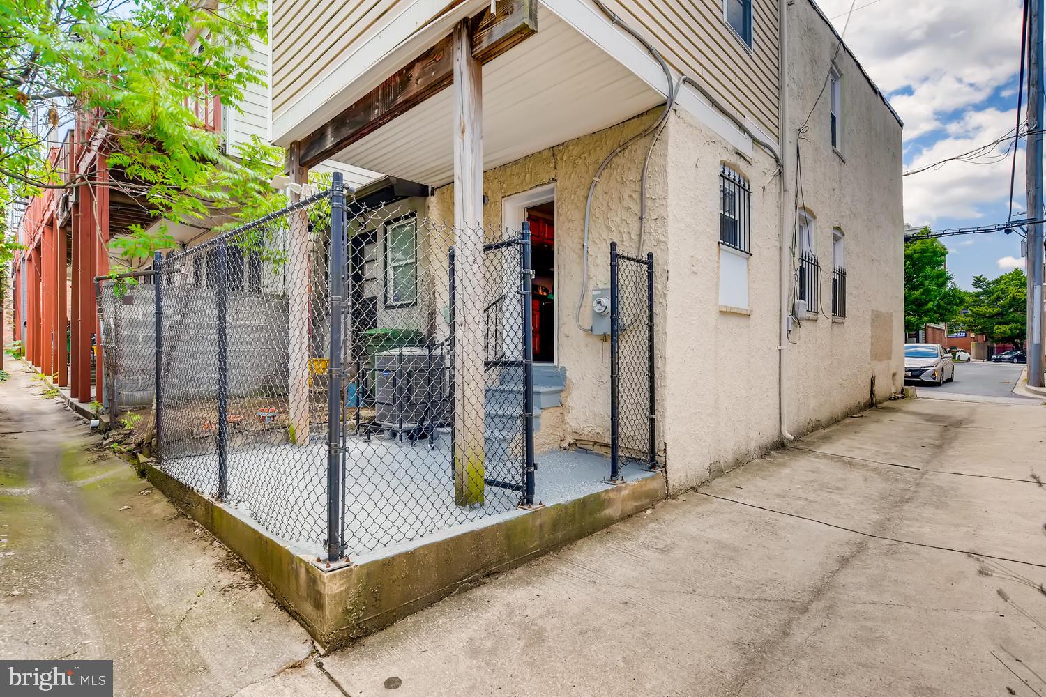 BUTCHER'S HILL - Residential