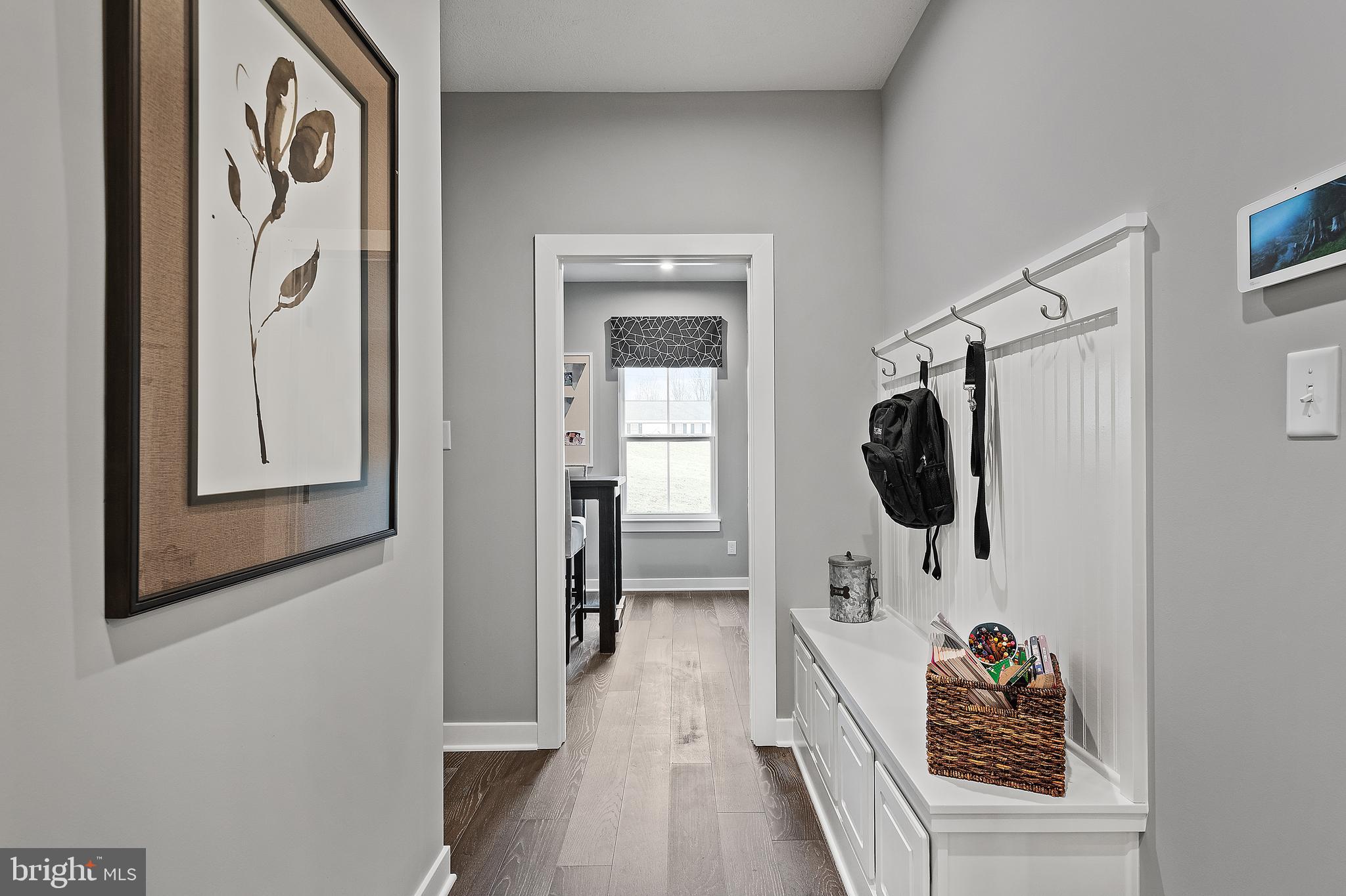 STRAY WINDS FARM - Residential