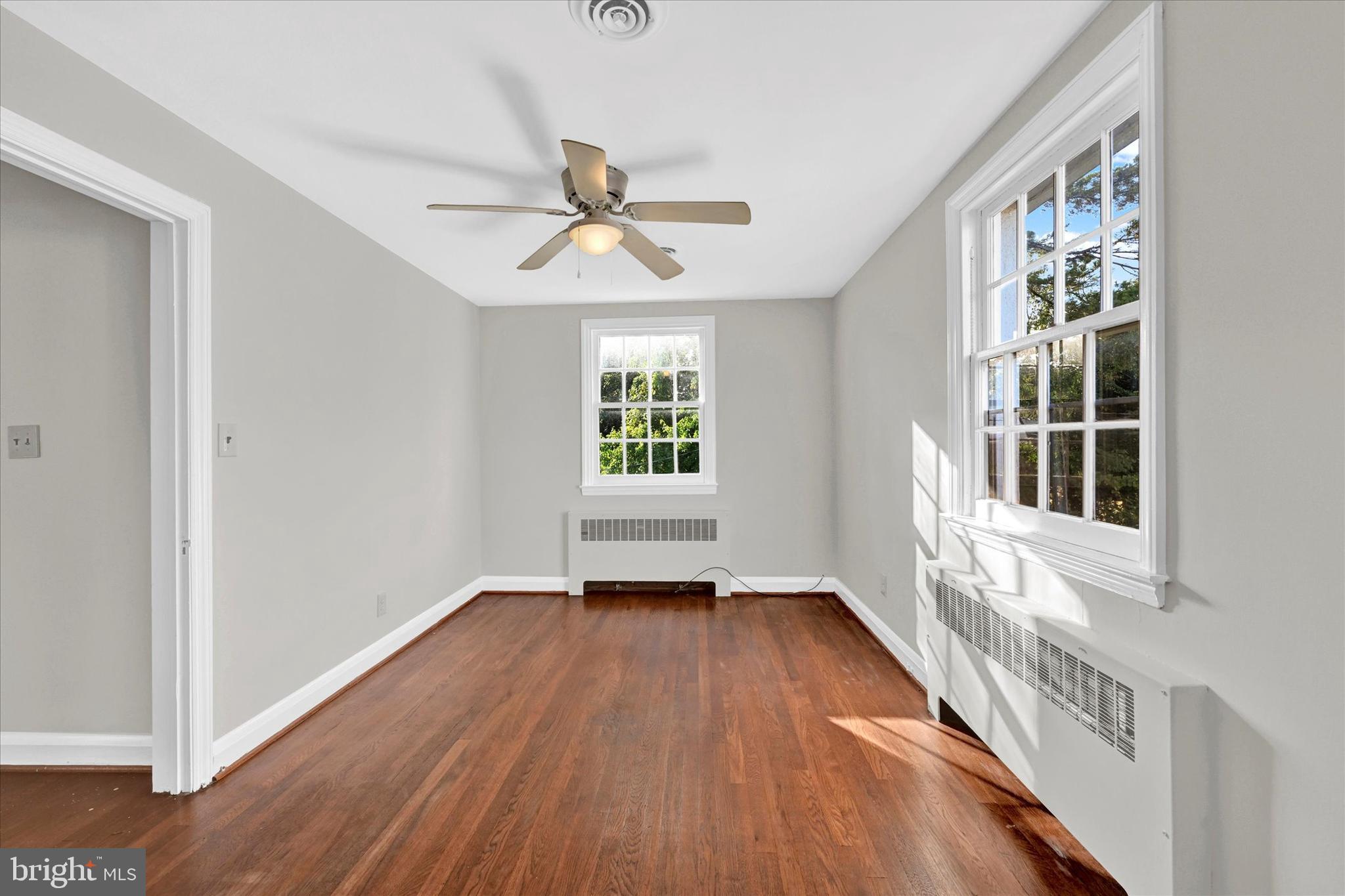 WEST HILLS - Residential