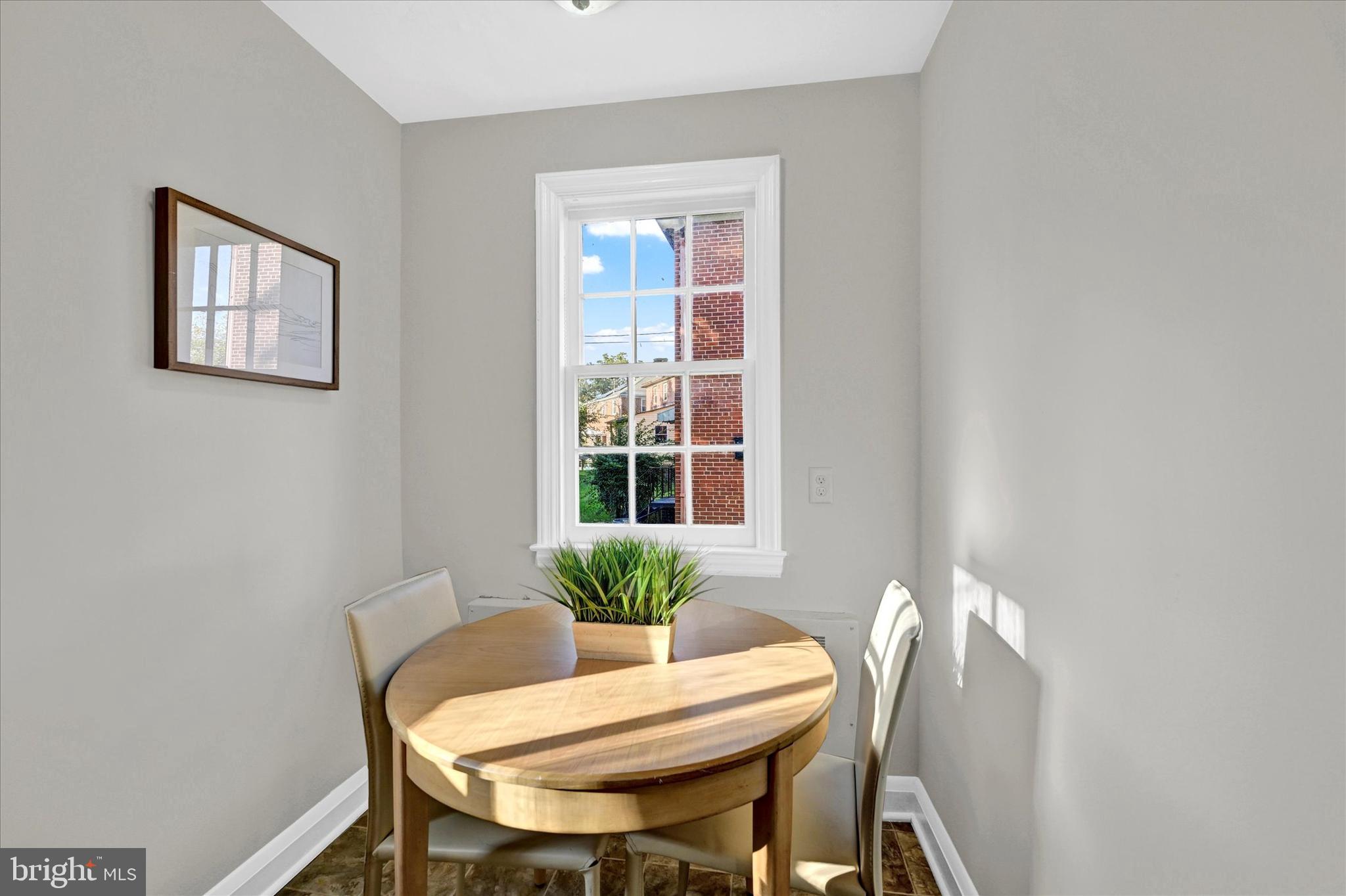 WEST HILLS - Residential