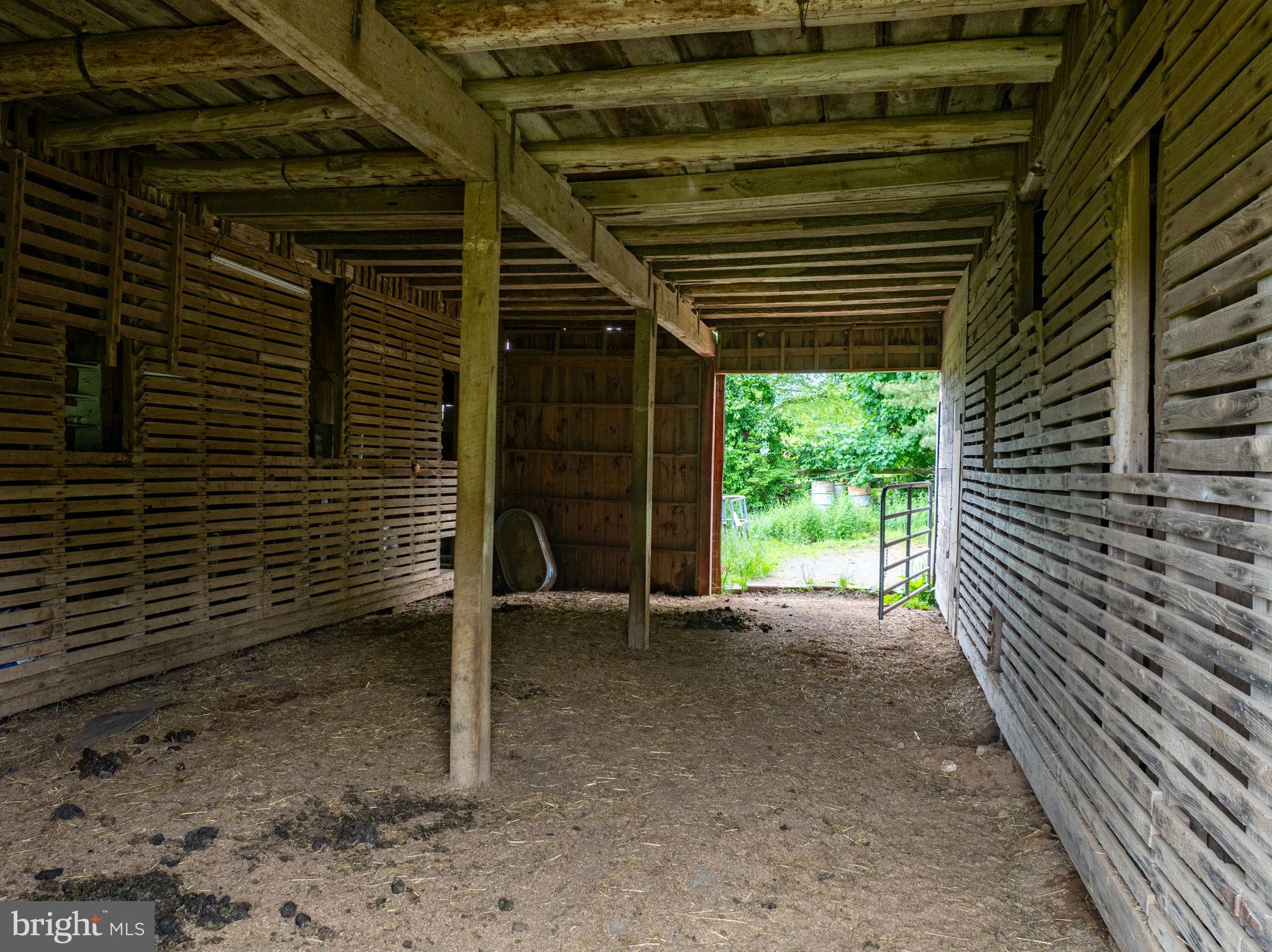 MADONNA - Residential