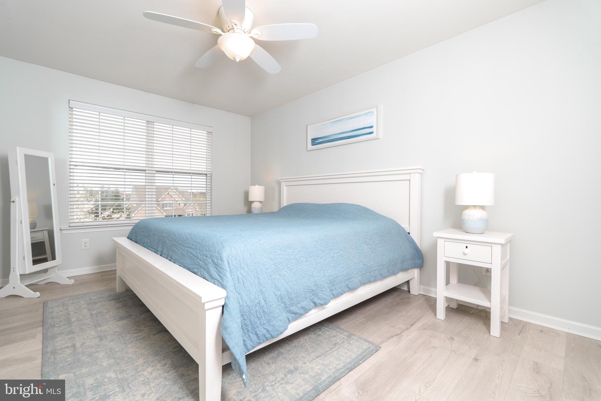 KINGS GRANT - Residential