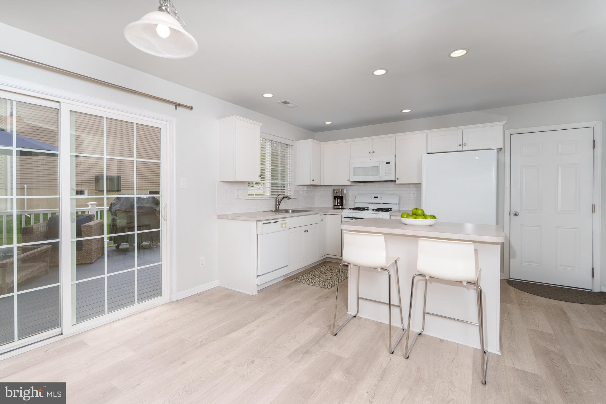 KINGS GRANT - Residential