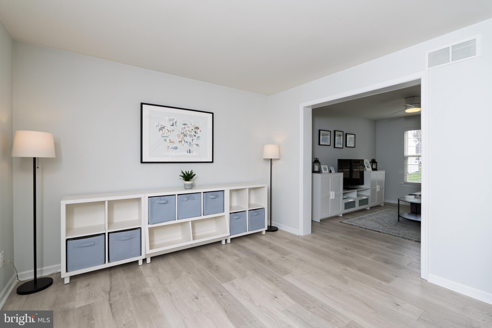 KINGS GRANT - Residential