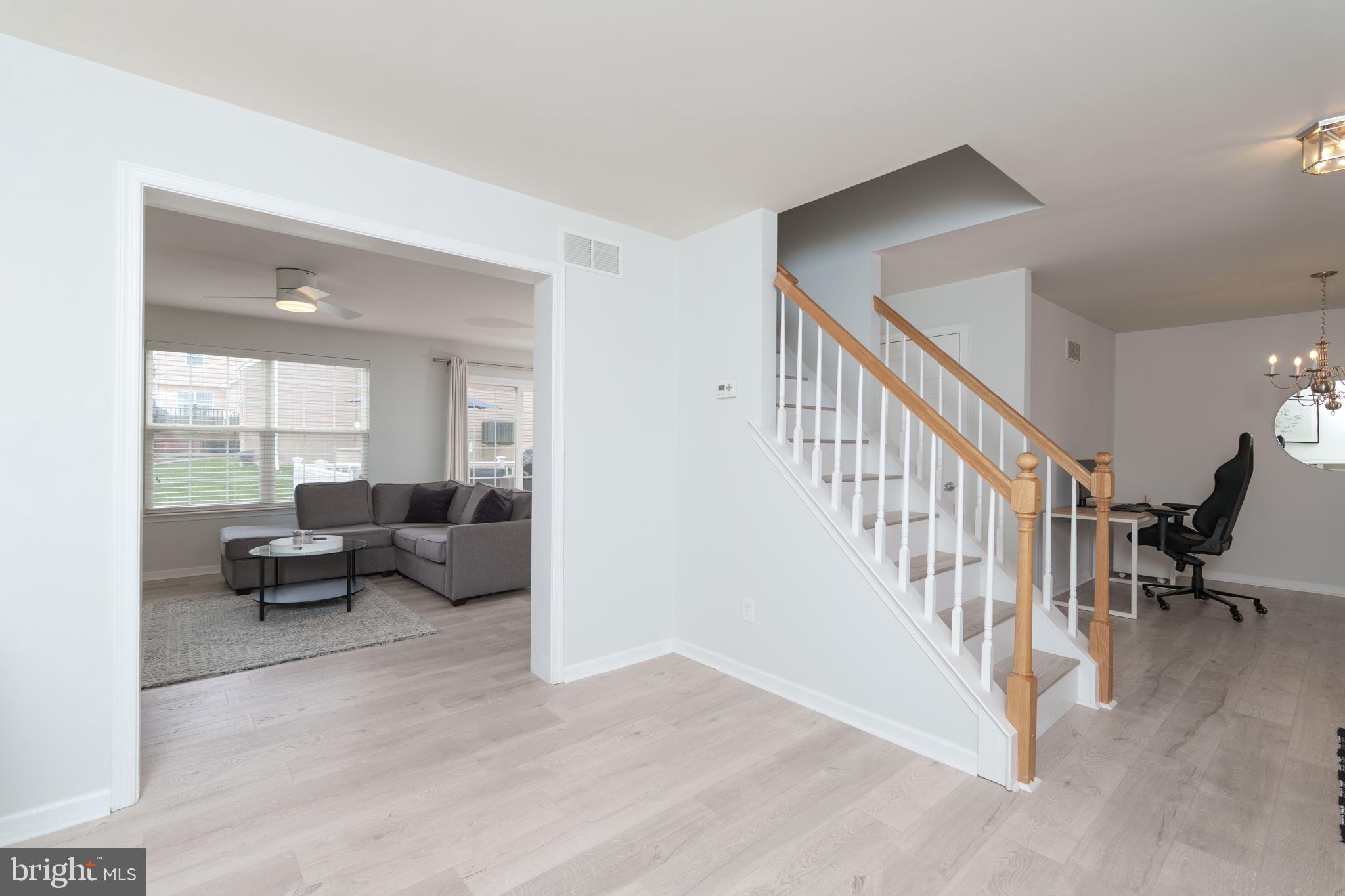 KINGS GRANT - Residential