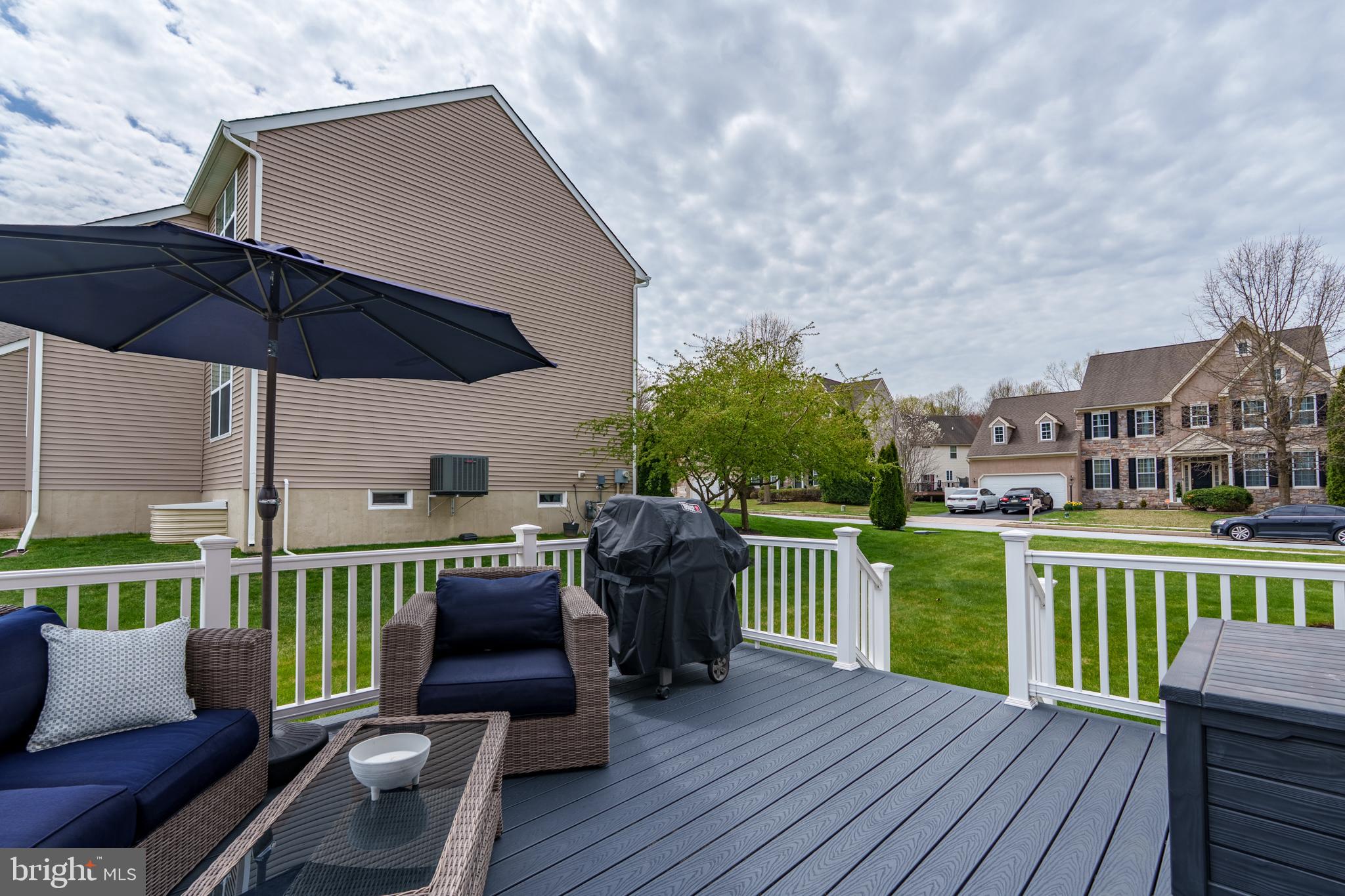 KINGS GRANT - Residential