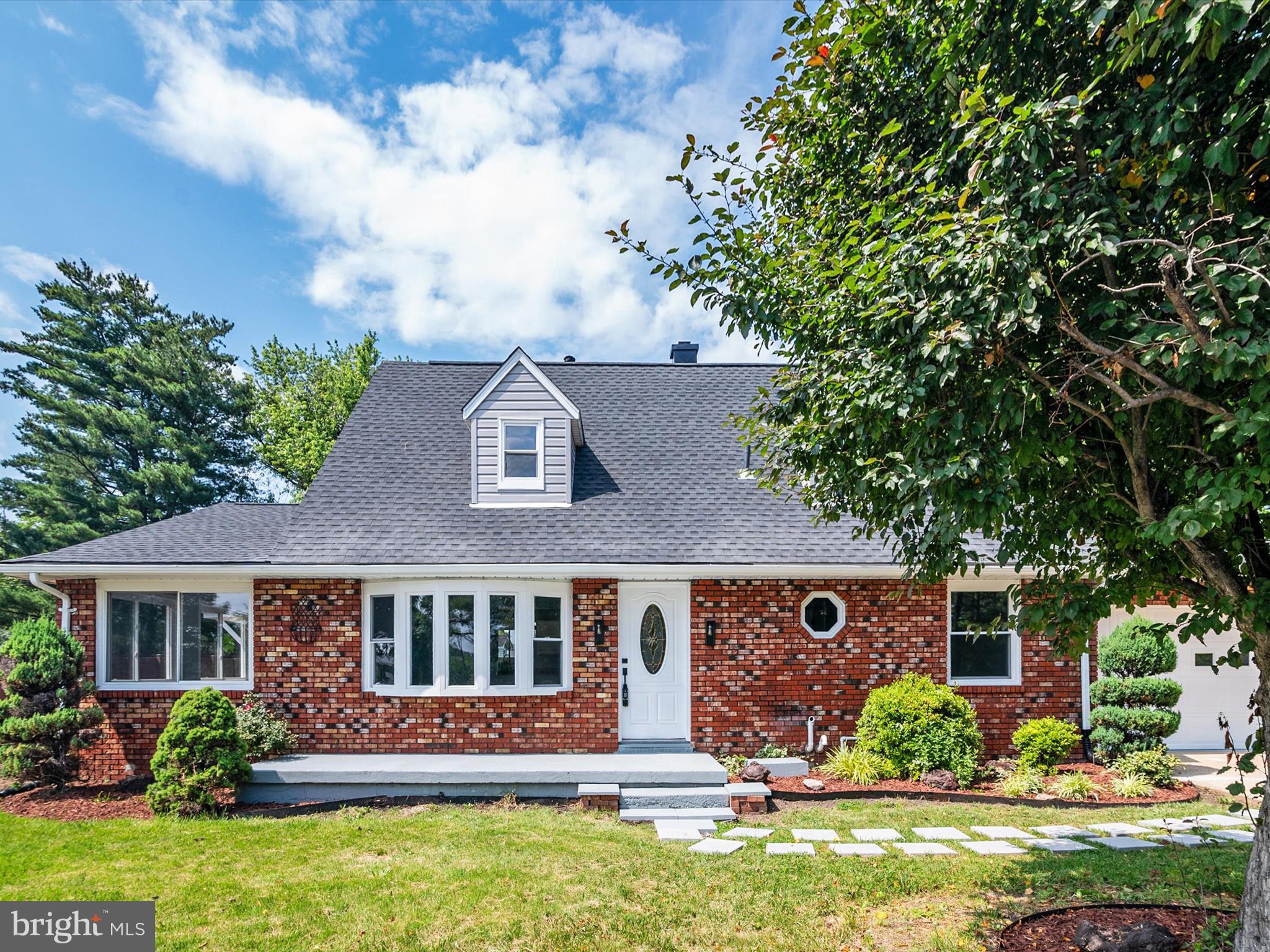 1607 W FURNACE BRANCH ROAD