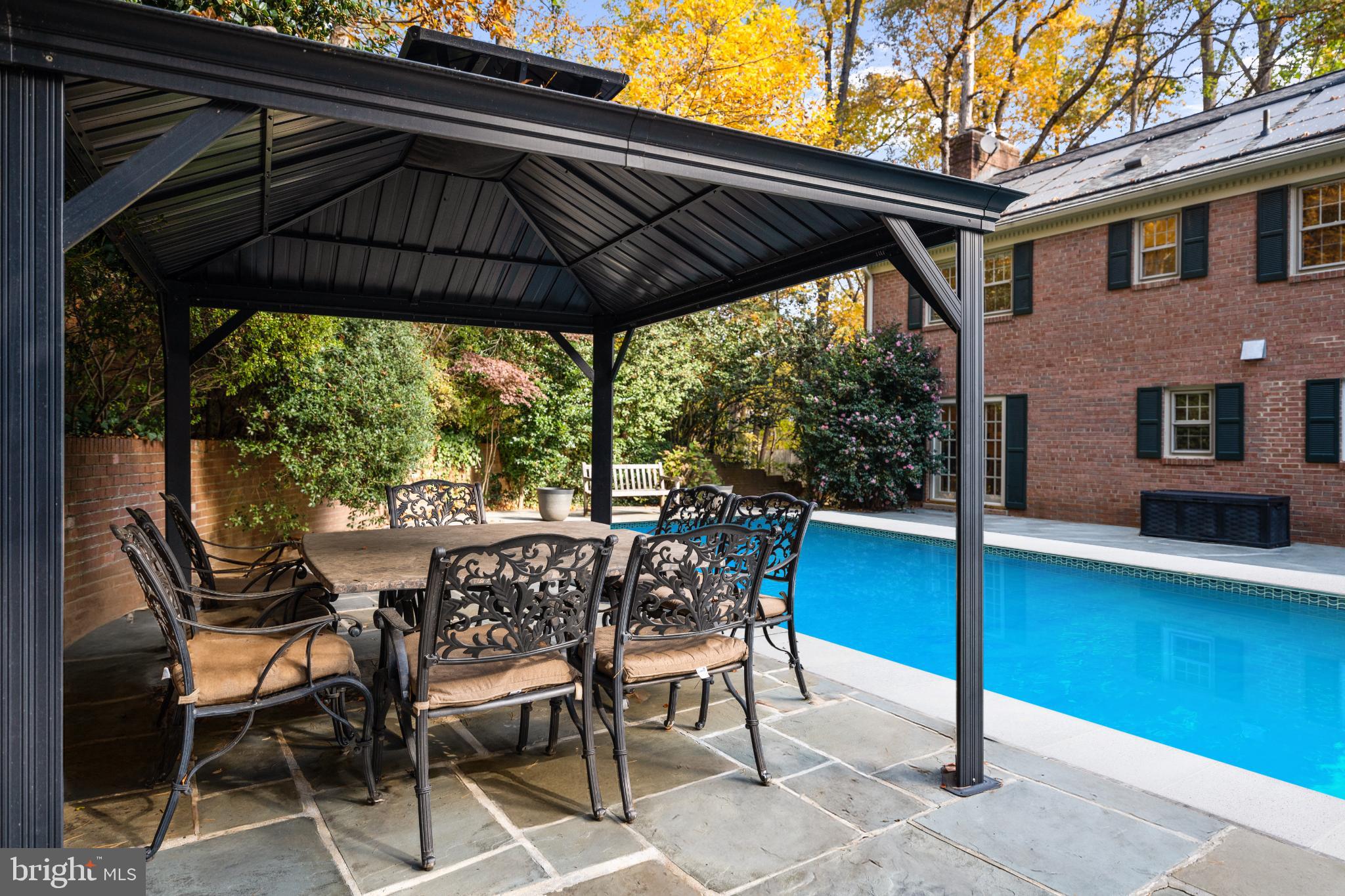 PARKVIEW HILLS - Residential