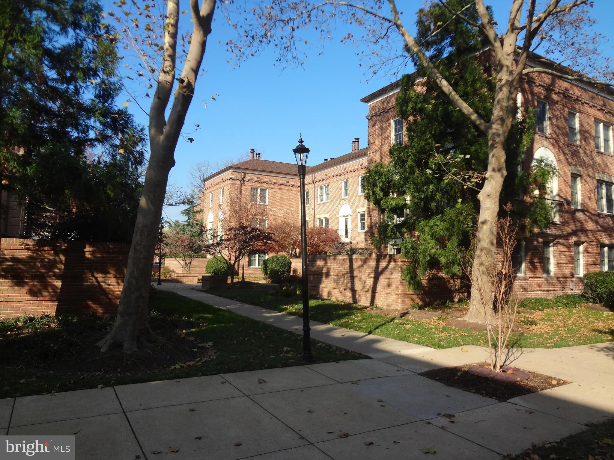 CANAL PLACE - Residential