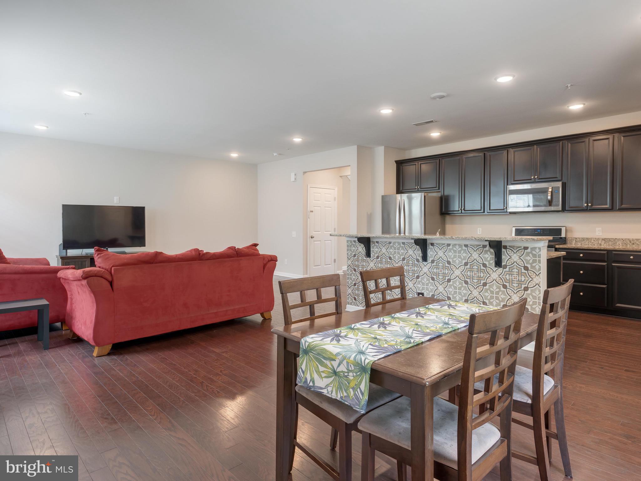 COURT AT CHESTER SP - Residential