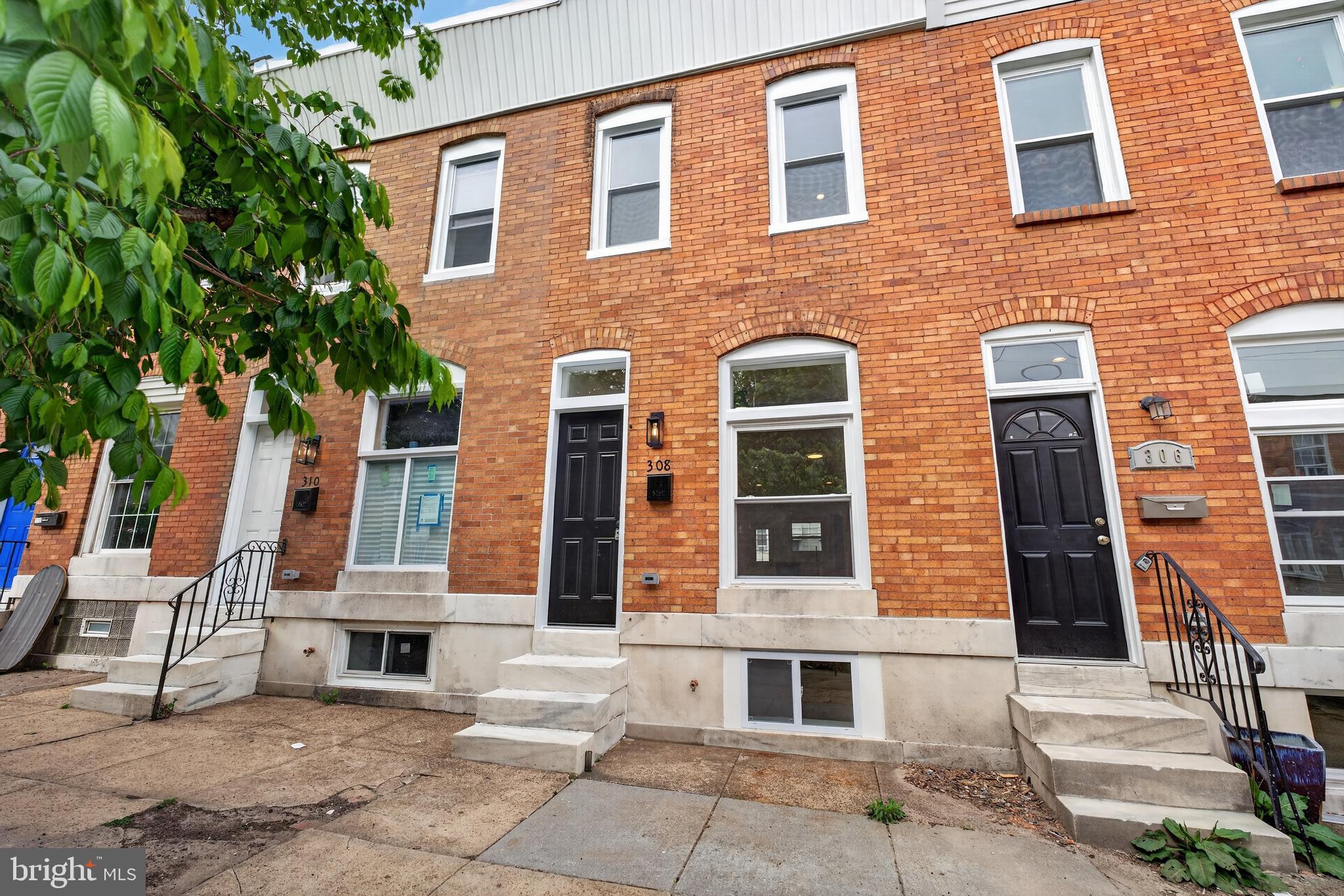 GREEKTOWN - Residential