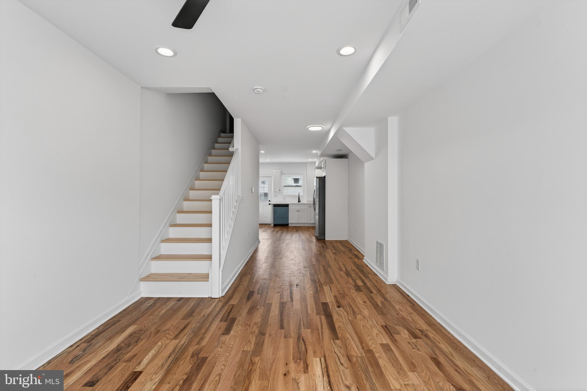 GREEKTOWN - Residential