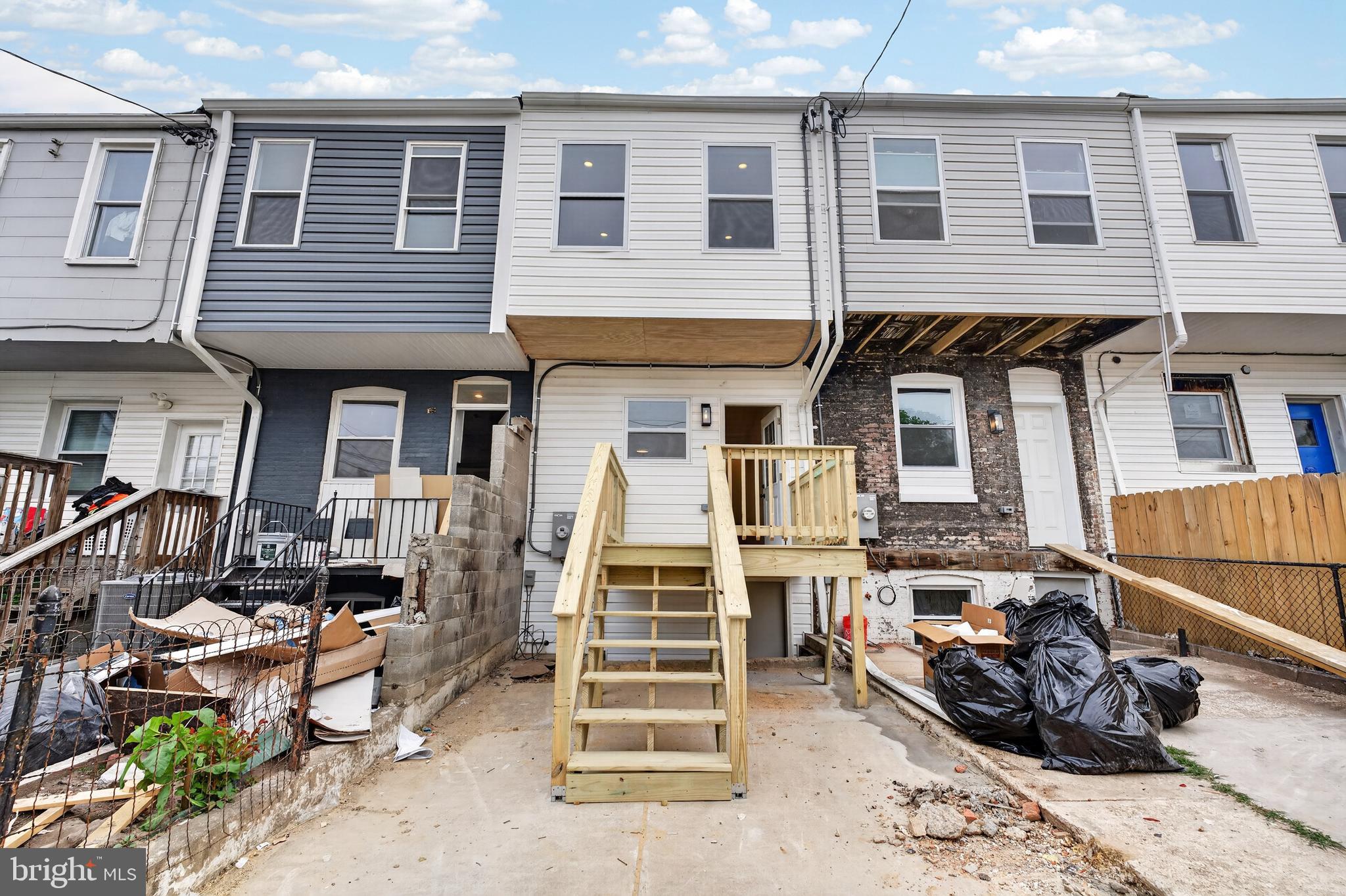 GREEKTOWN - Residential