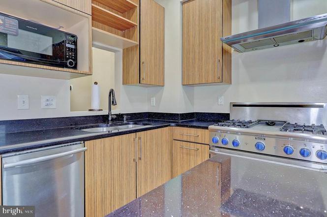 PENDLETON PARK - Residential Lease