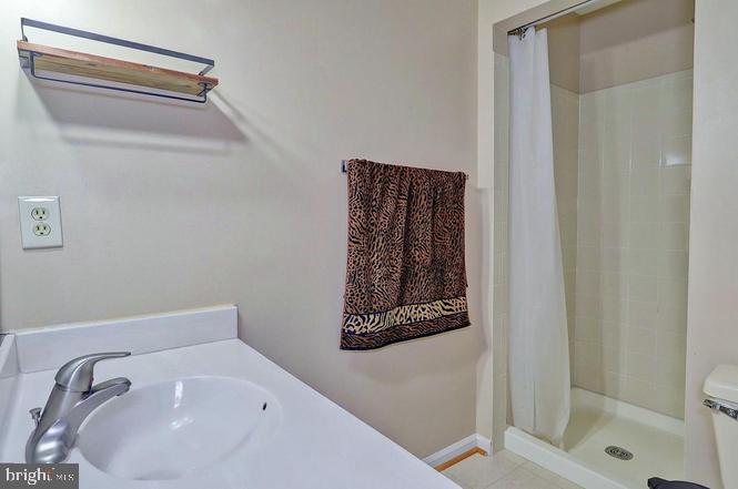 PENDLETON PARK - Residential Lease