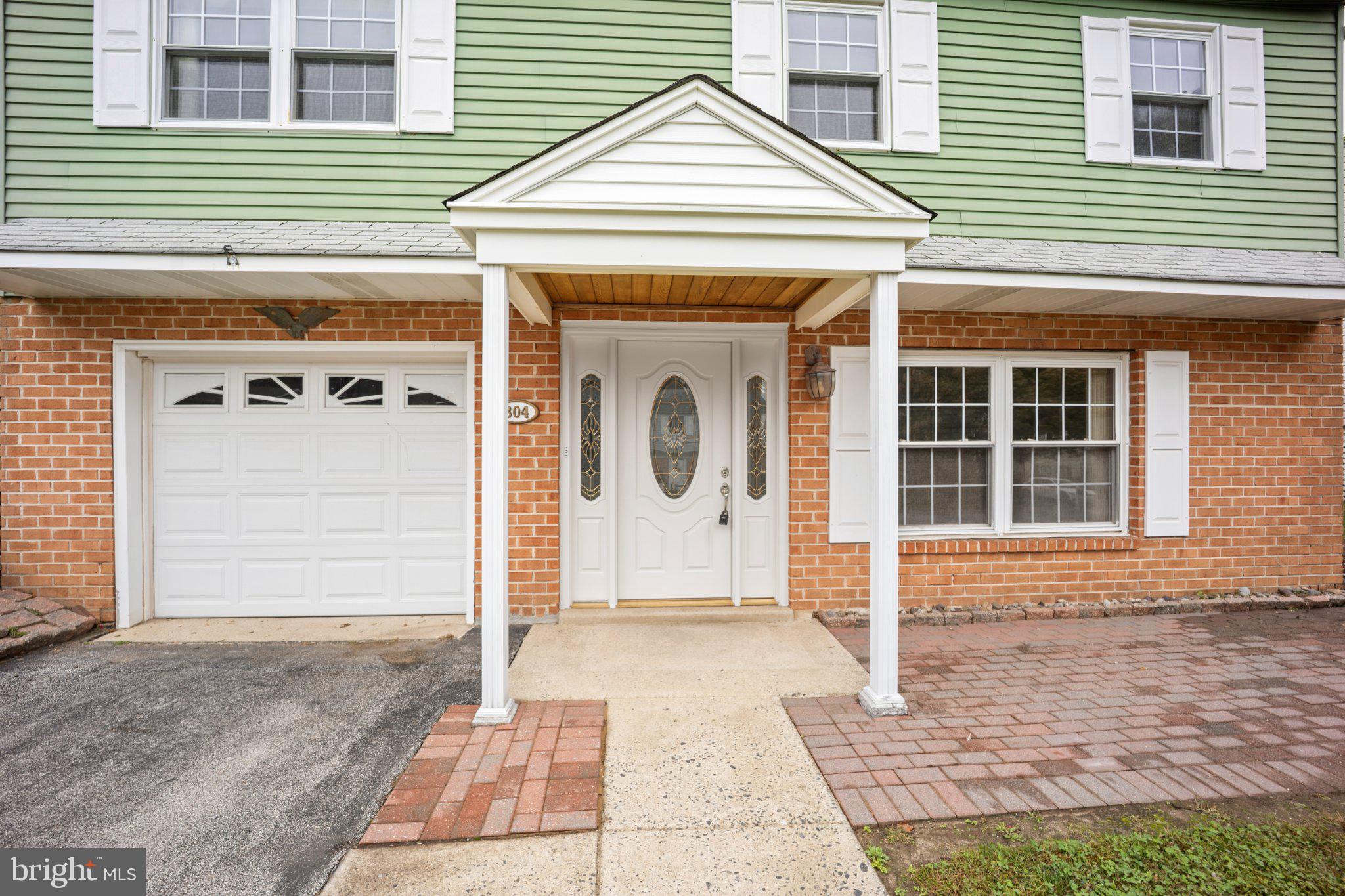 304 CRESCENT HILL DRIVE