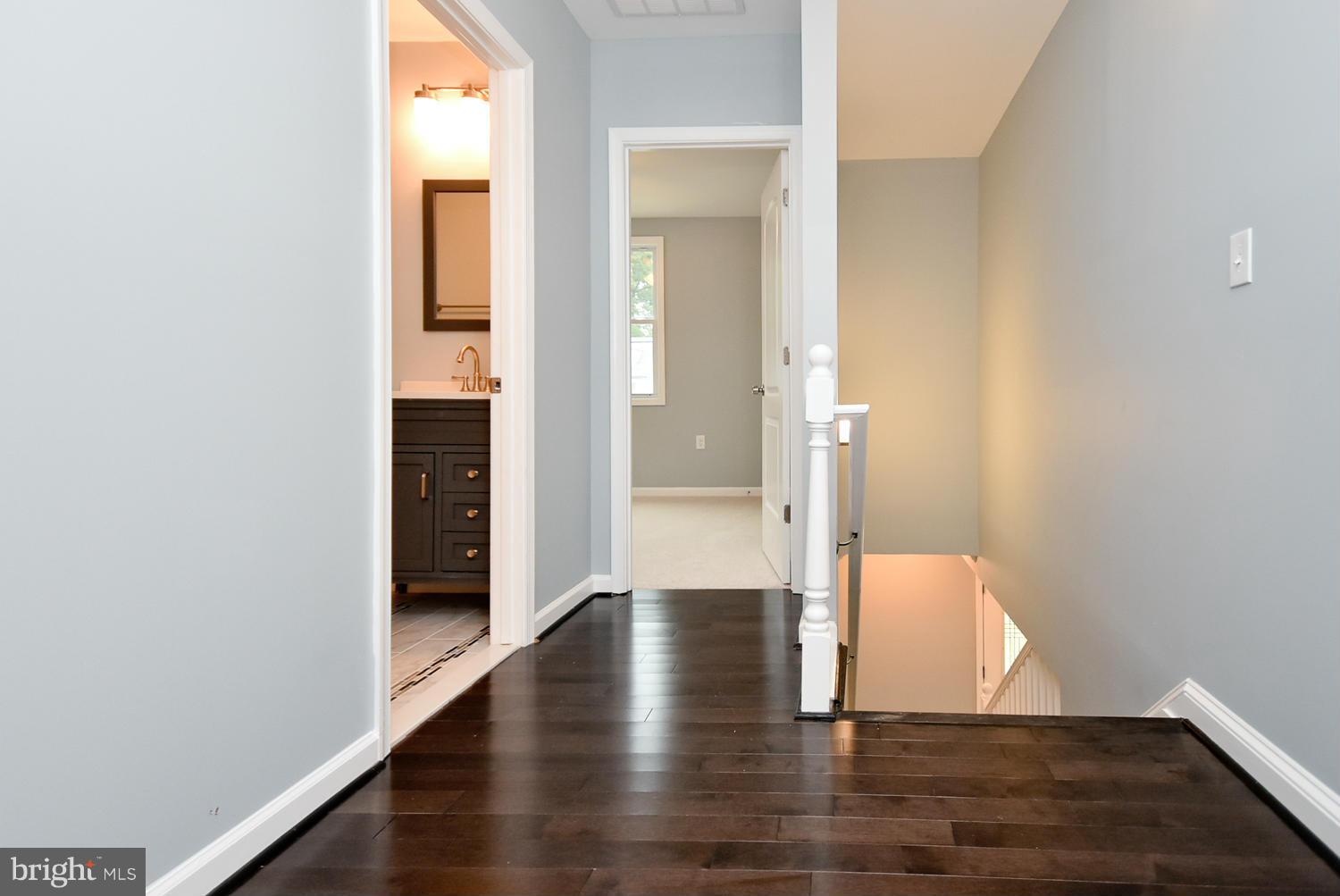 WEST LANHAM HILLS - Residential