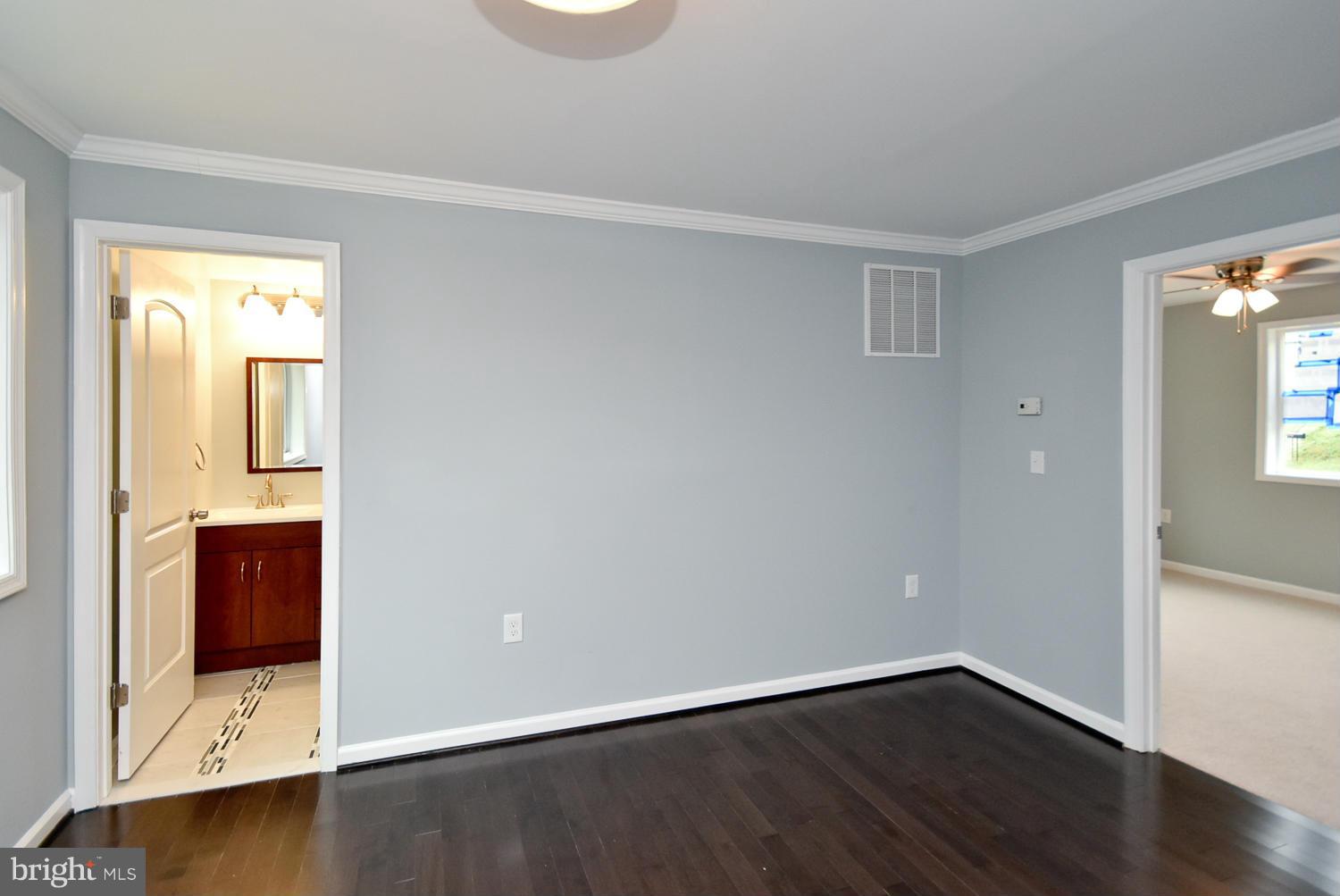 WEST LANHAM HILLS - Residential