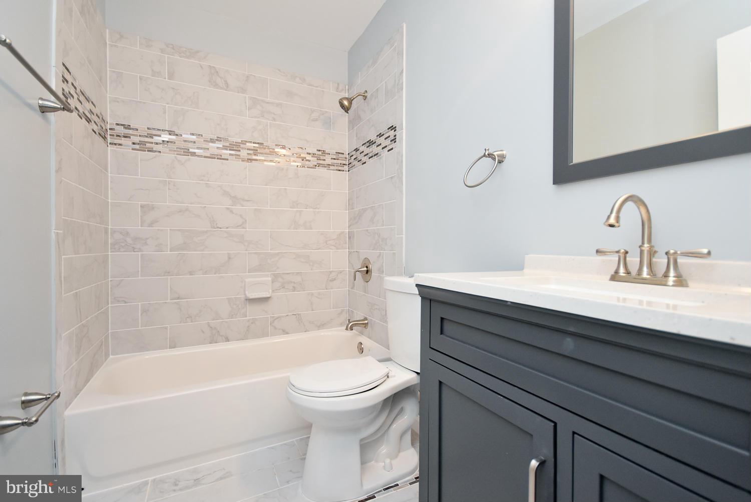 WEST LANHAM HILLS - Residential