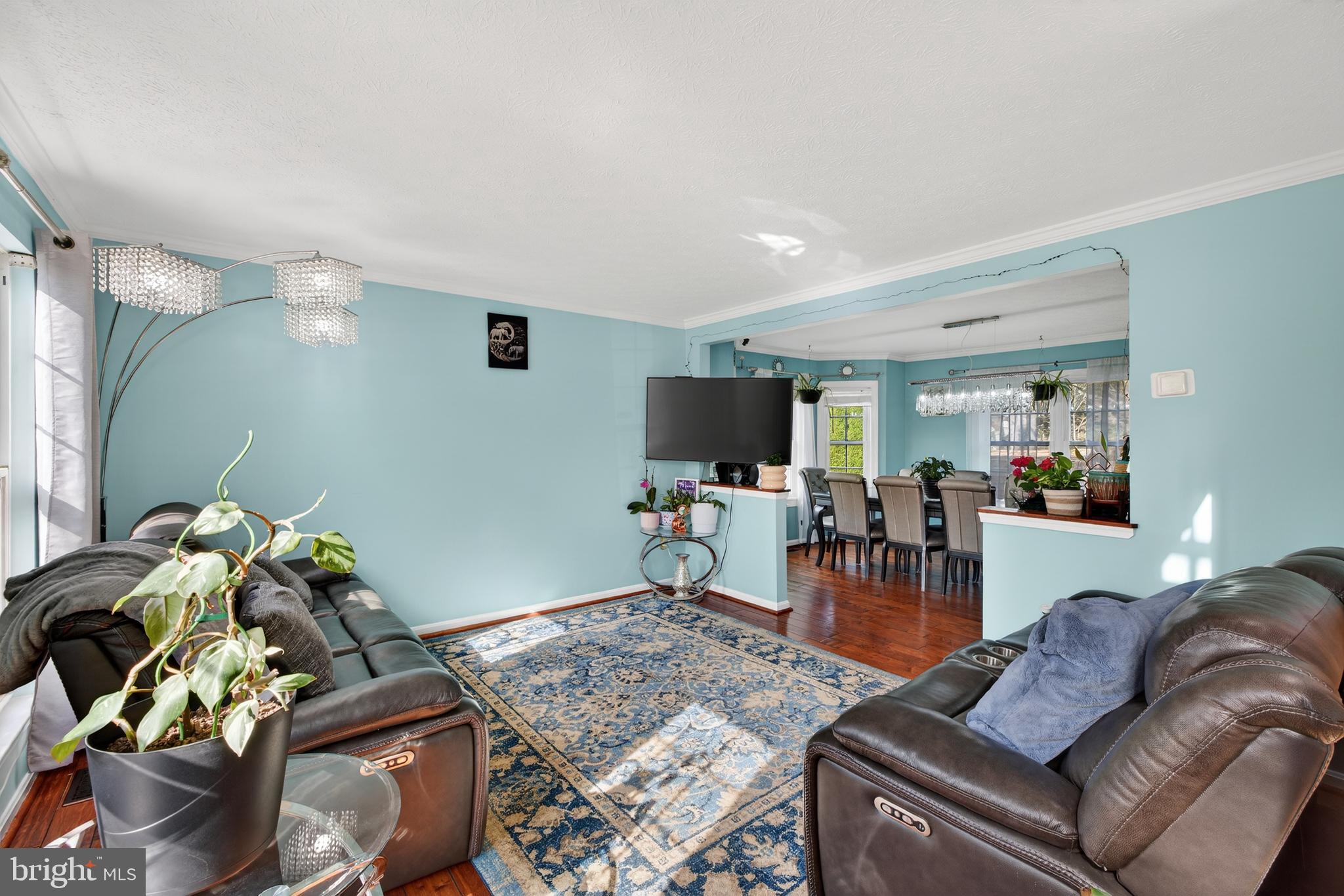 EMERALD FARM - Residential