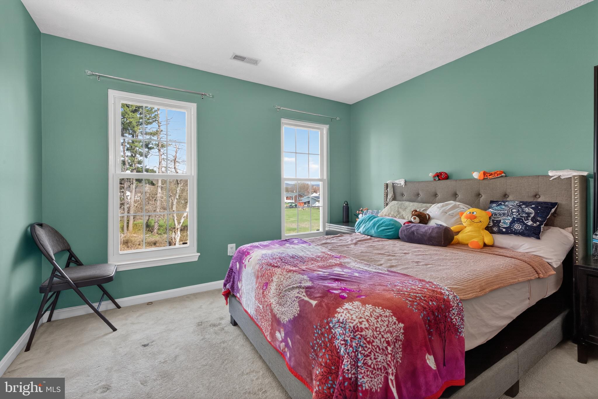 EMERALD FARM - Residential