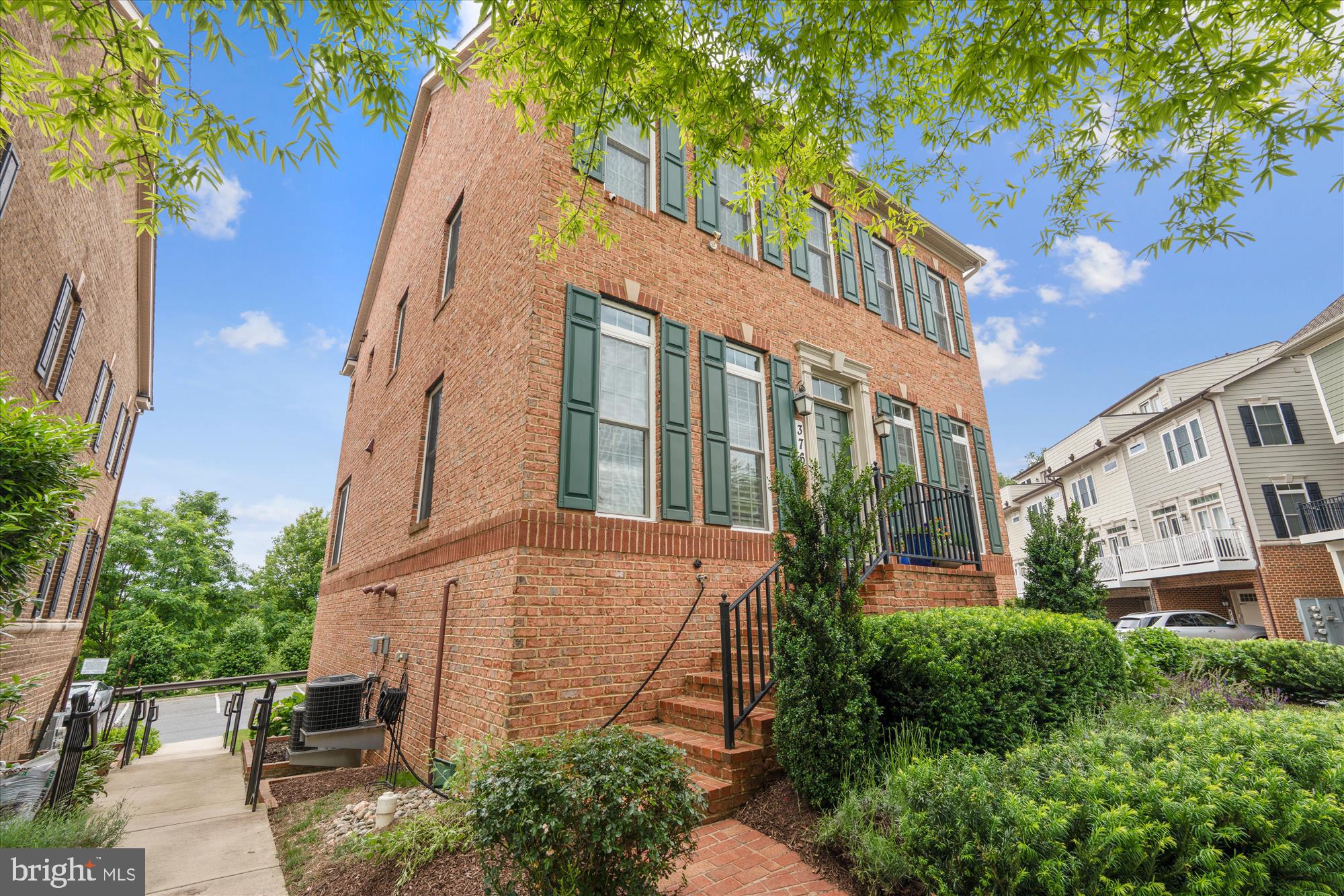 WATKINS MILL TOWN CENTER - Residential