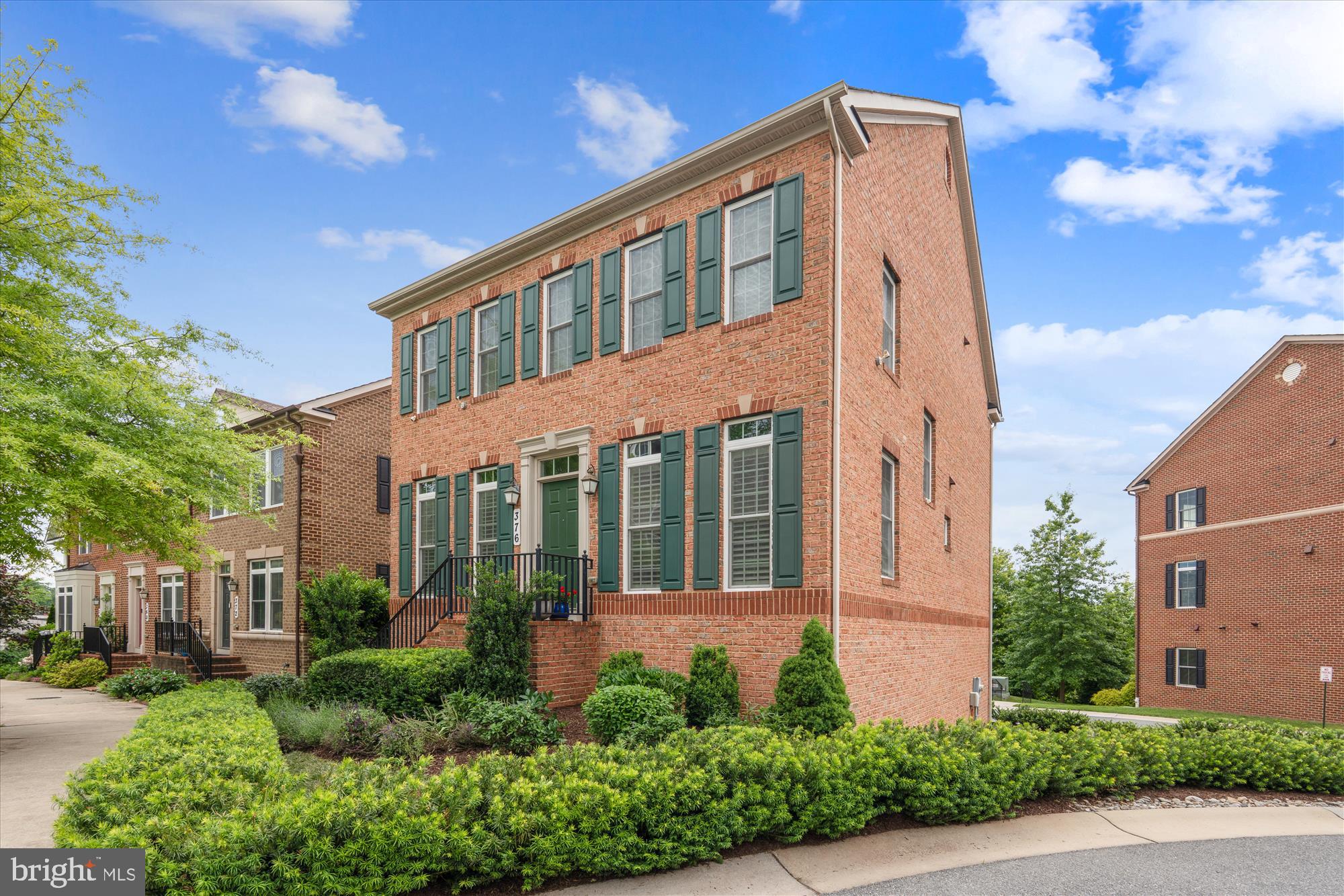 376 PARKVIEW
